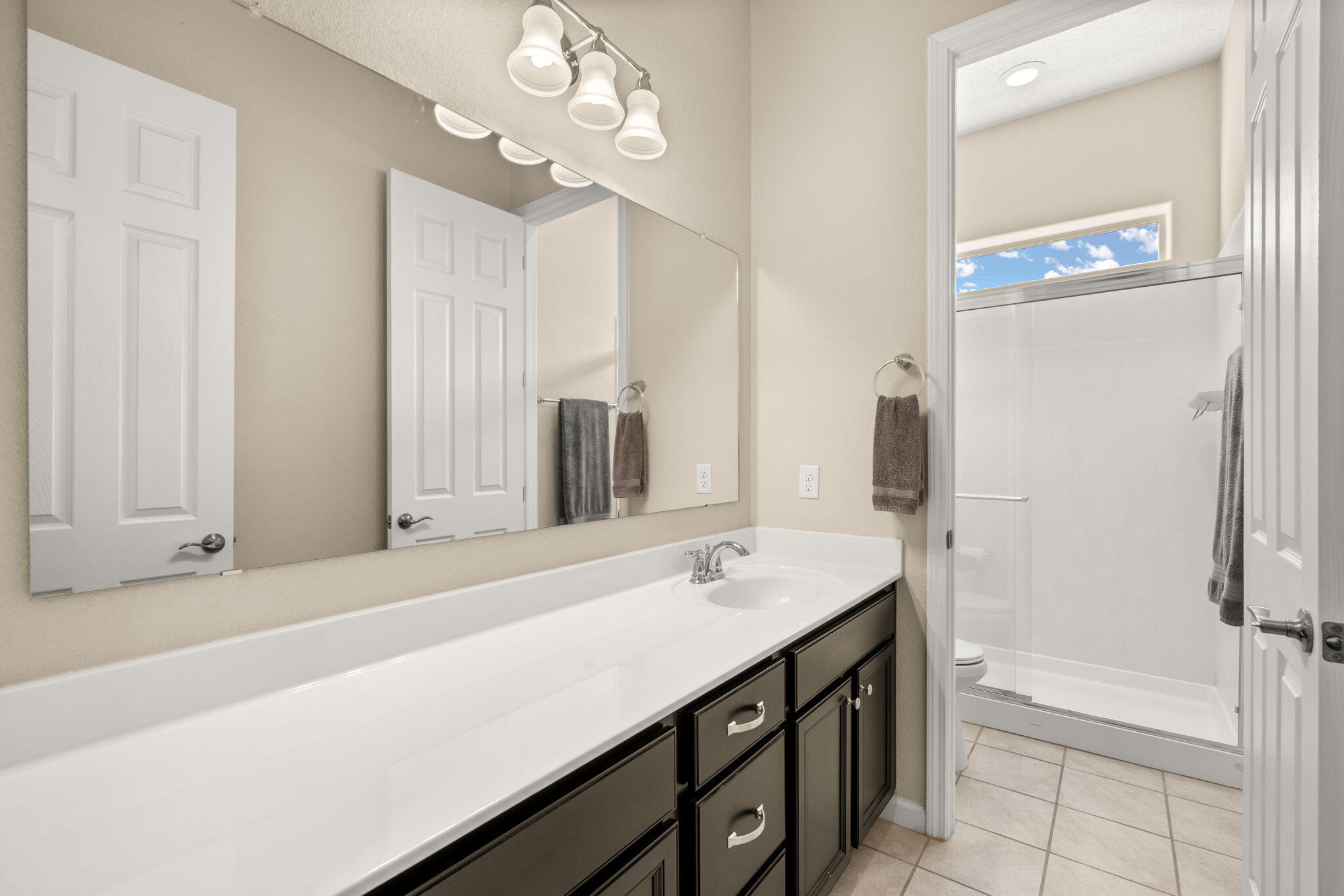 9113 Vista Bosquejo Road NW