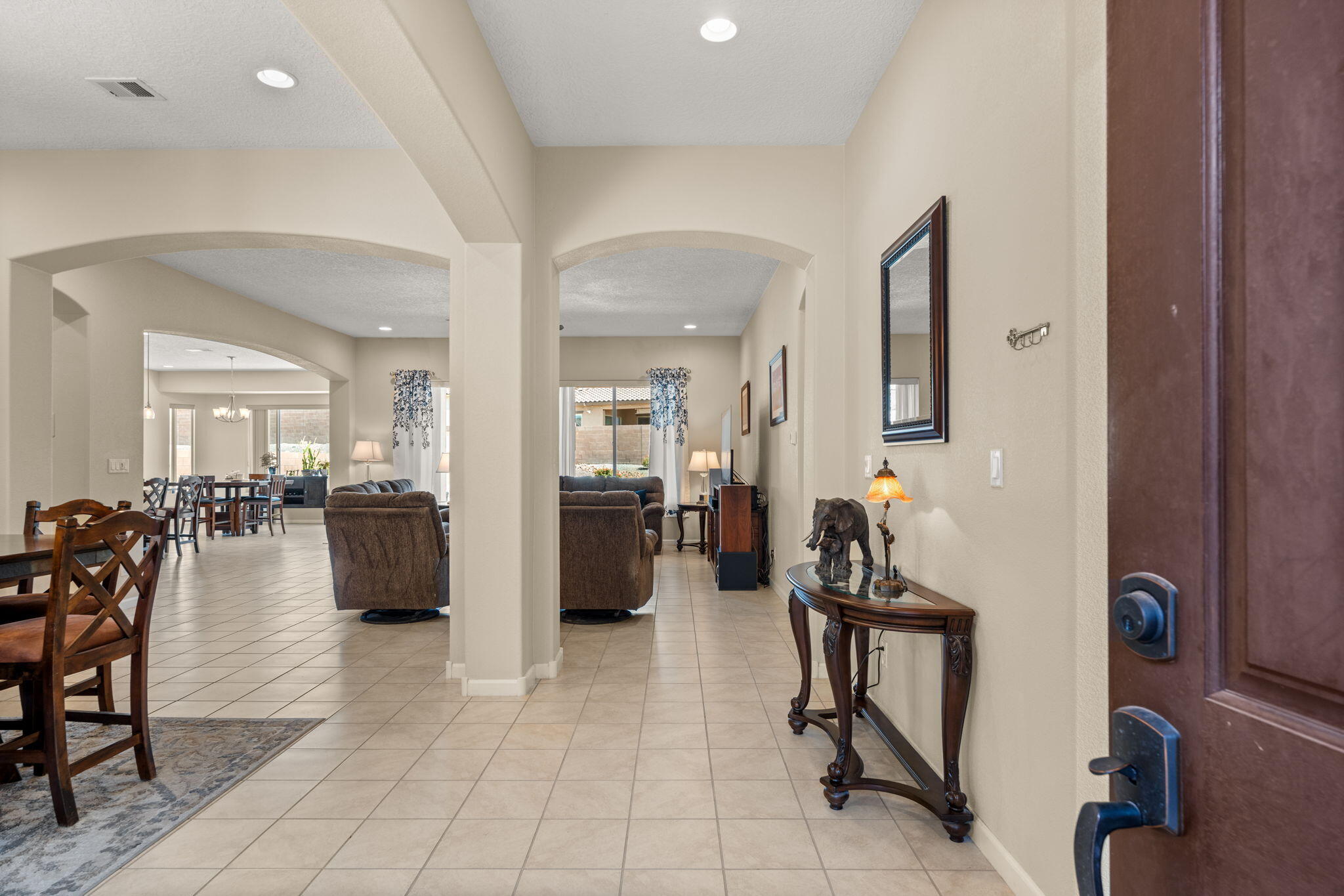 9113 Vista Bosquejo Road NW