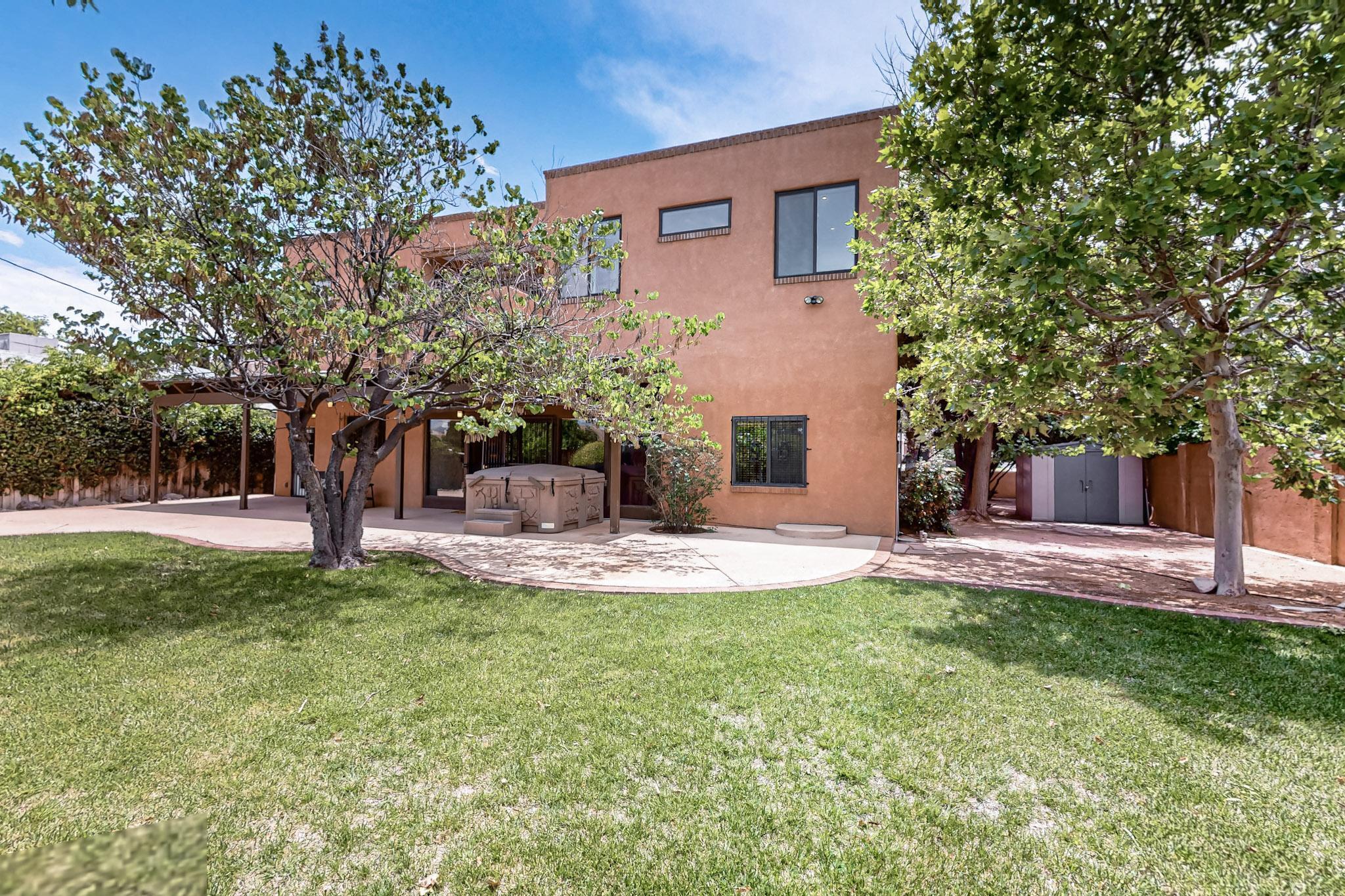 1405 SIGMA CHI Road NE