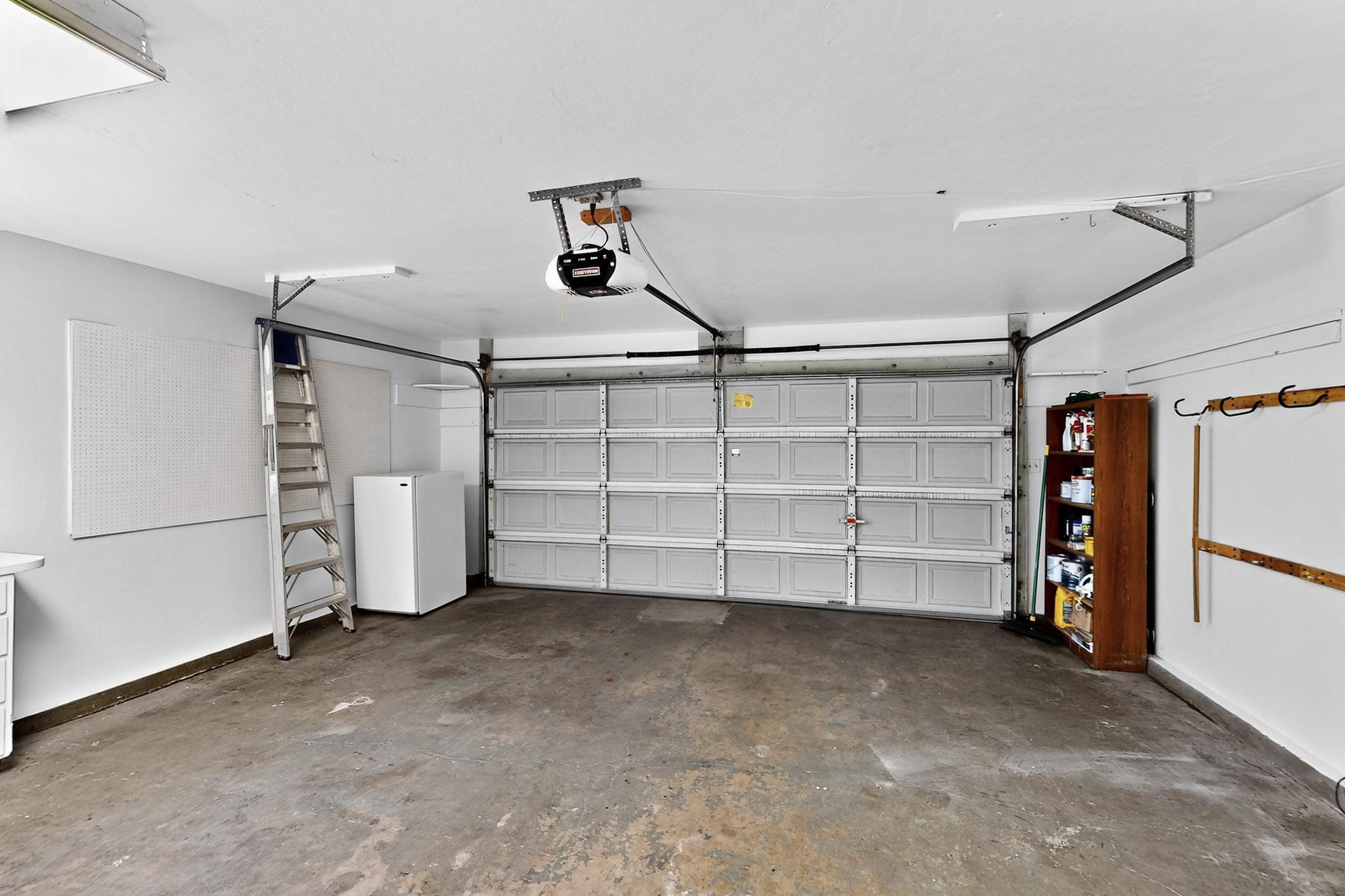 1405 SIGMA CHI Road NE