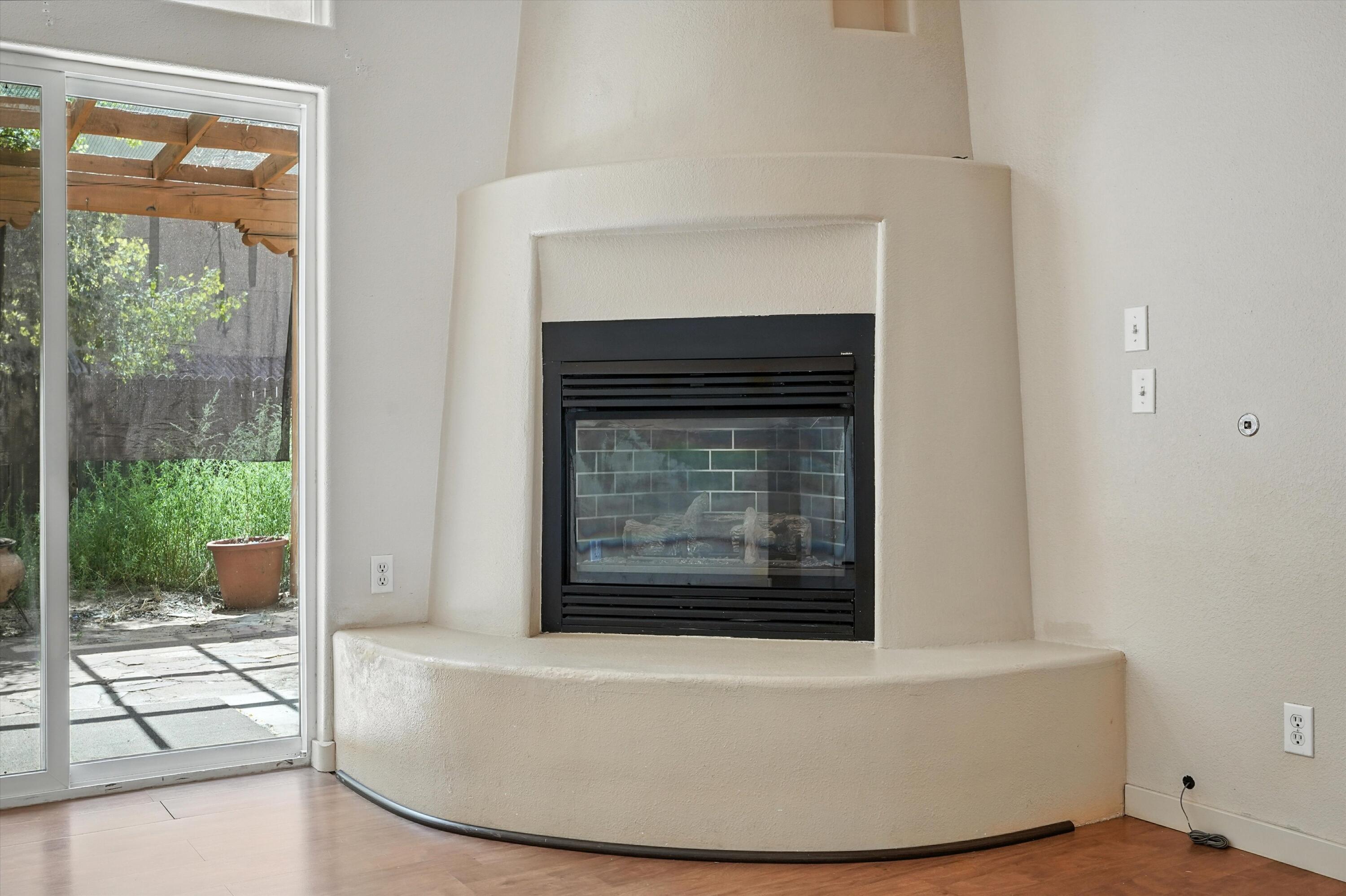 6963 Golden Mesa