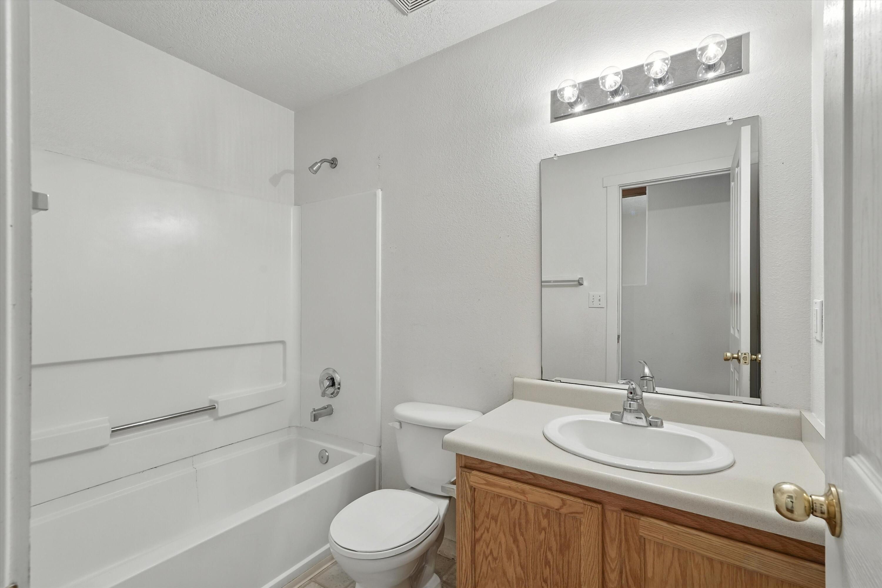 6963 Golden Mesa