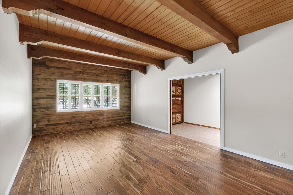 5501 LUNA DEL ORO Court NE