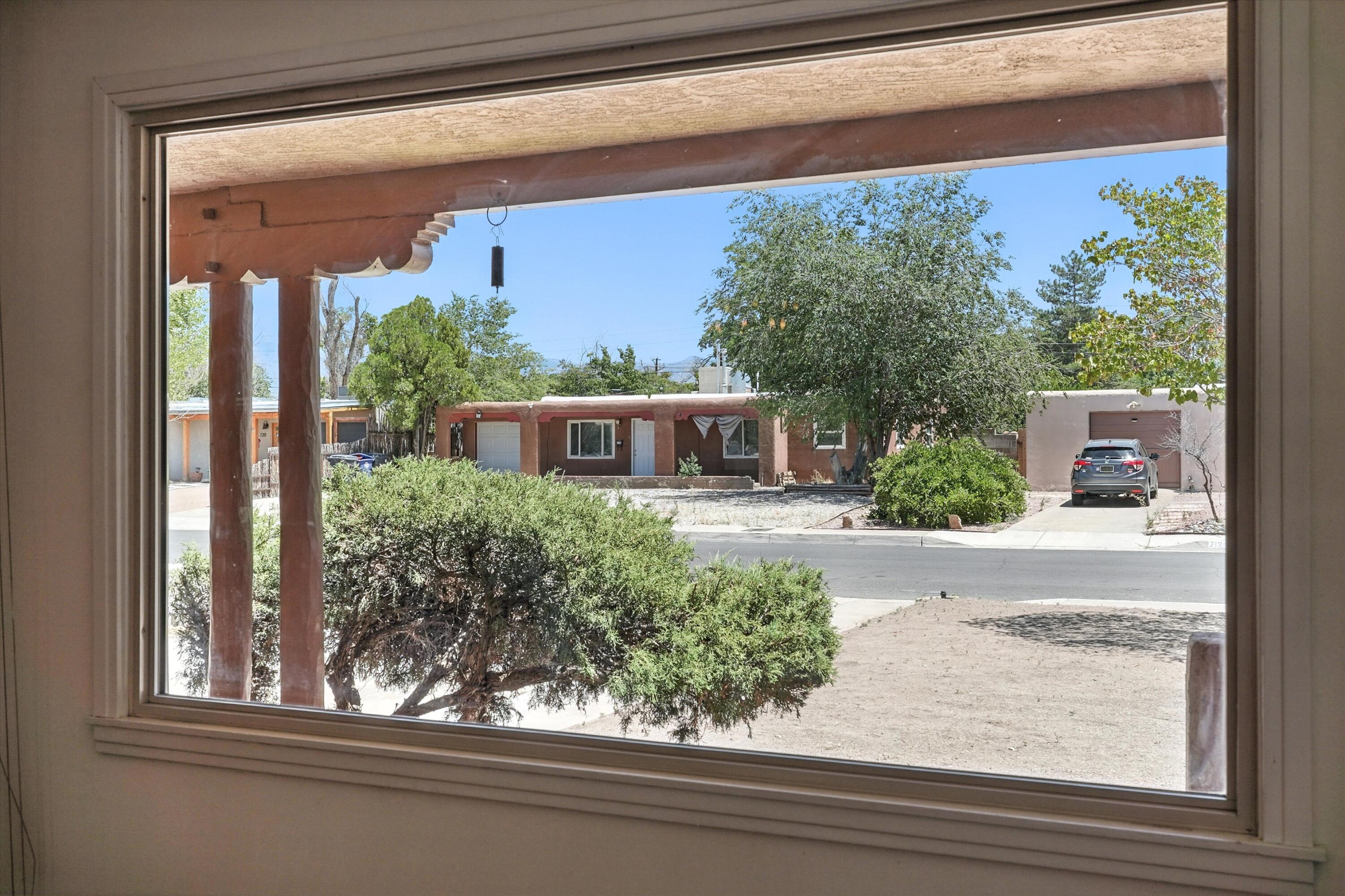 713 LA VETA Drive