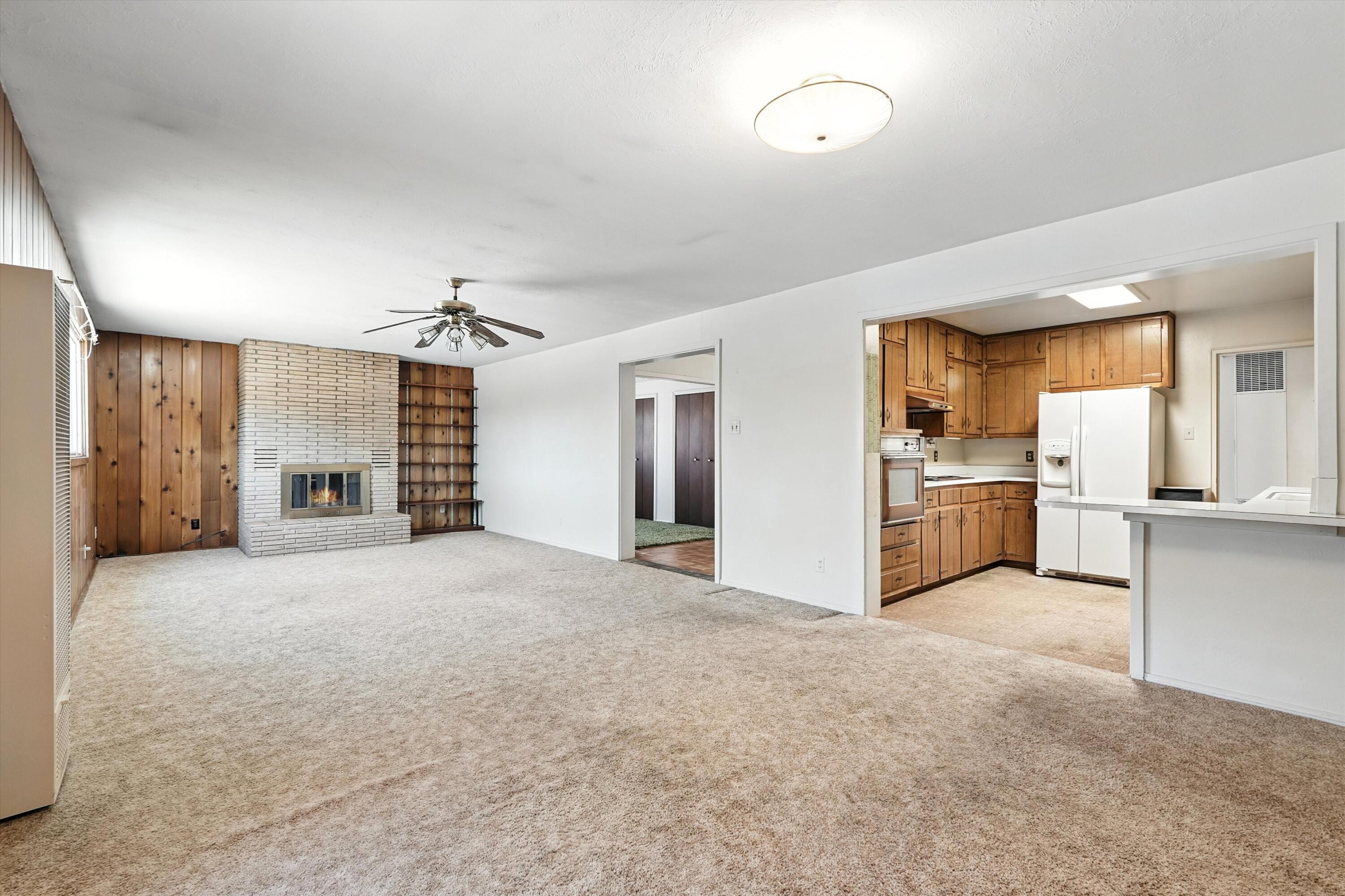713 LA VETA Drive