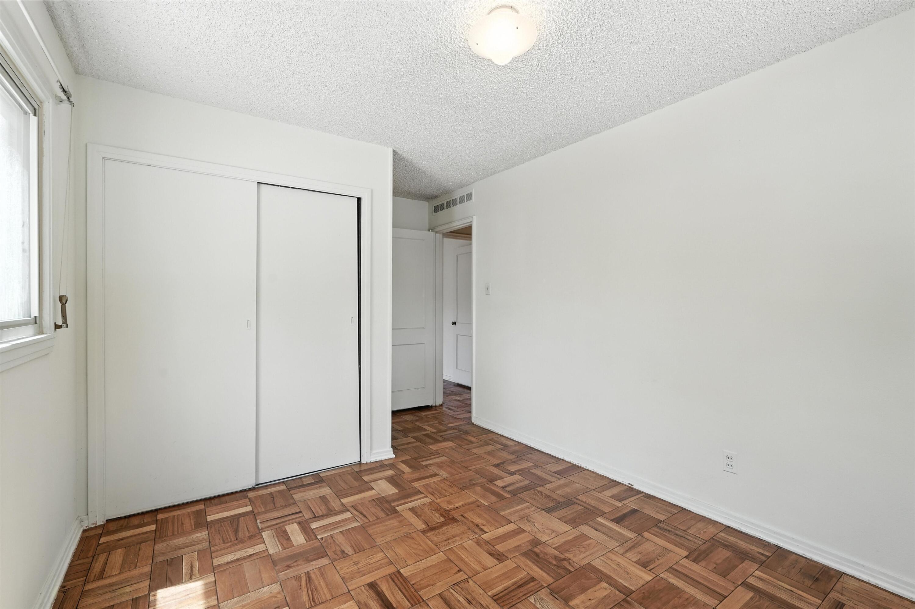 713 LA VETA Drive