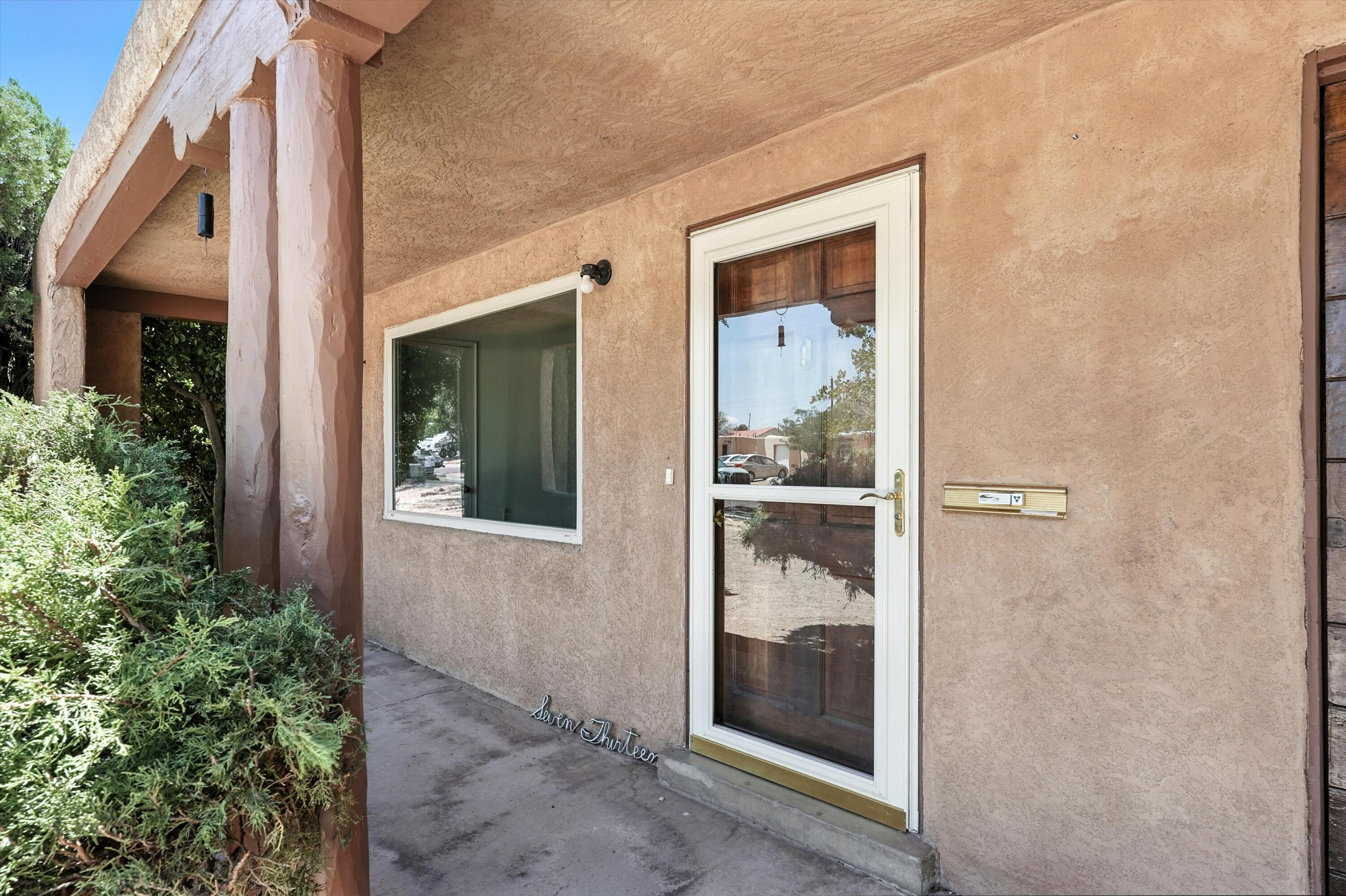 713 LA VETA Drive