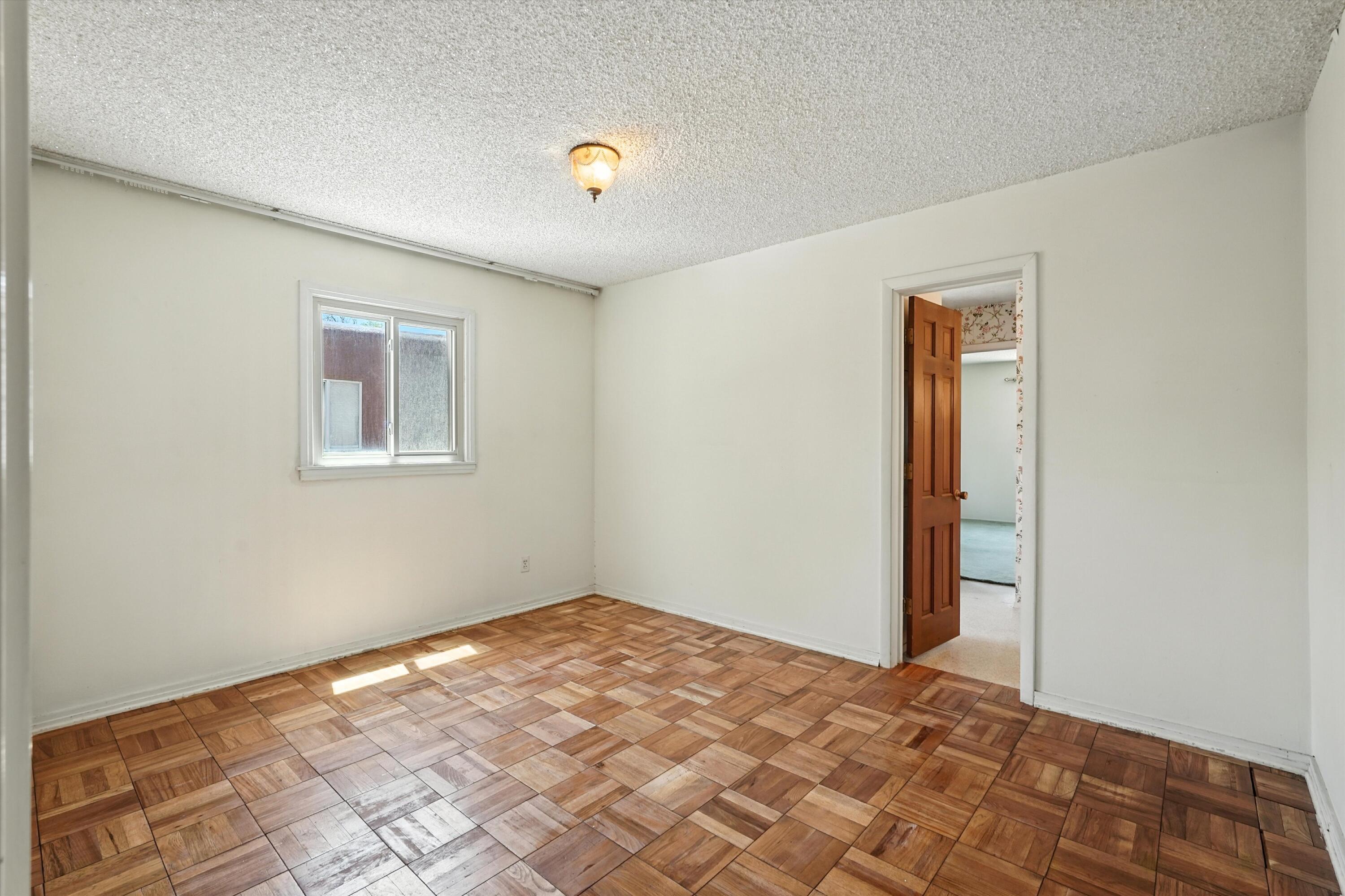 713 LA VETA Drive