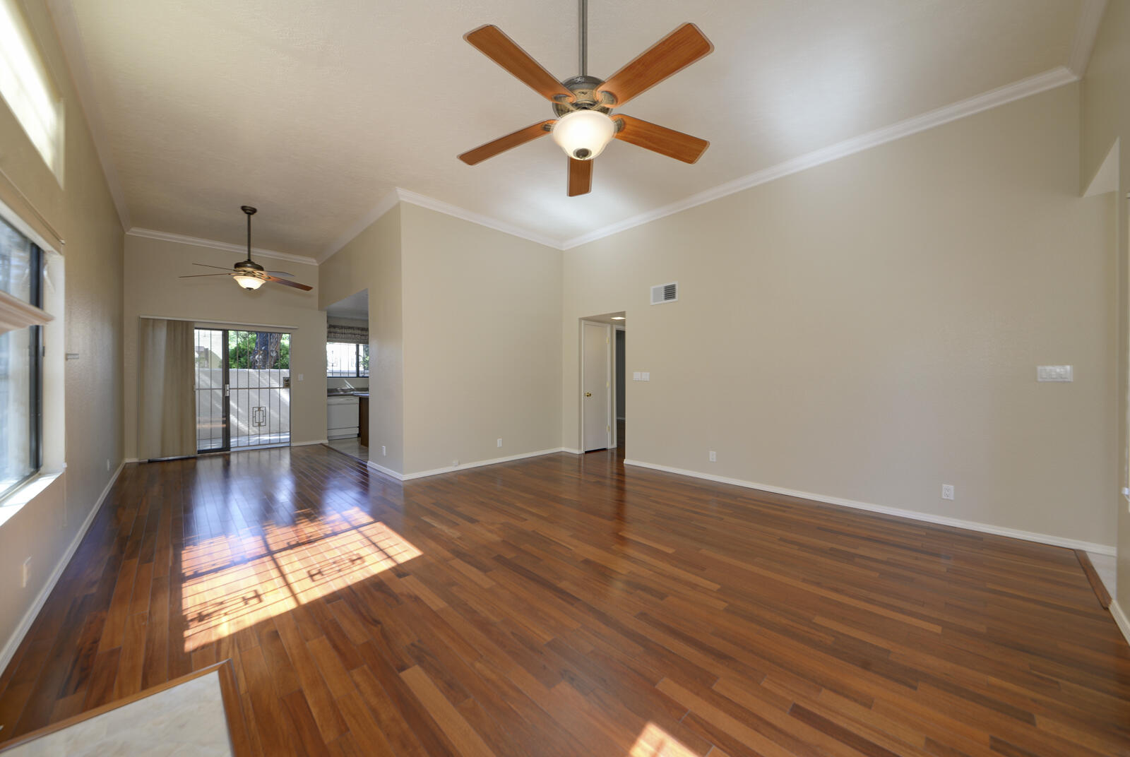 6408 MONTE SERRANO NE