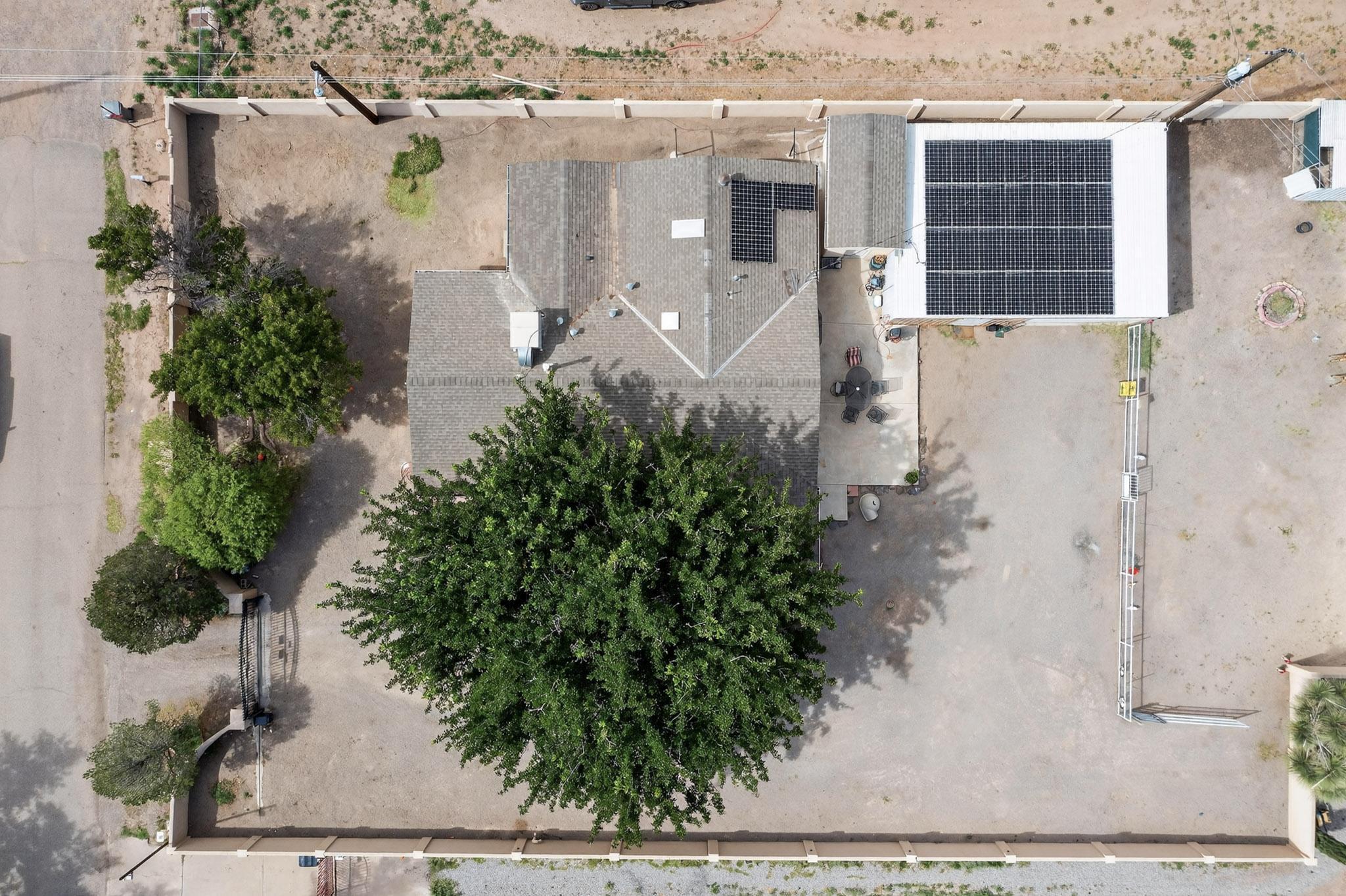 7126 CECILIA Drive SW