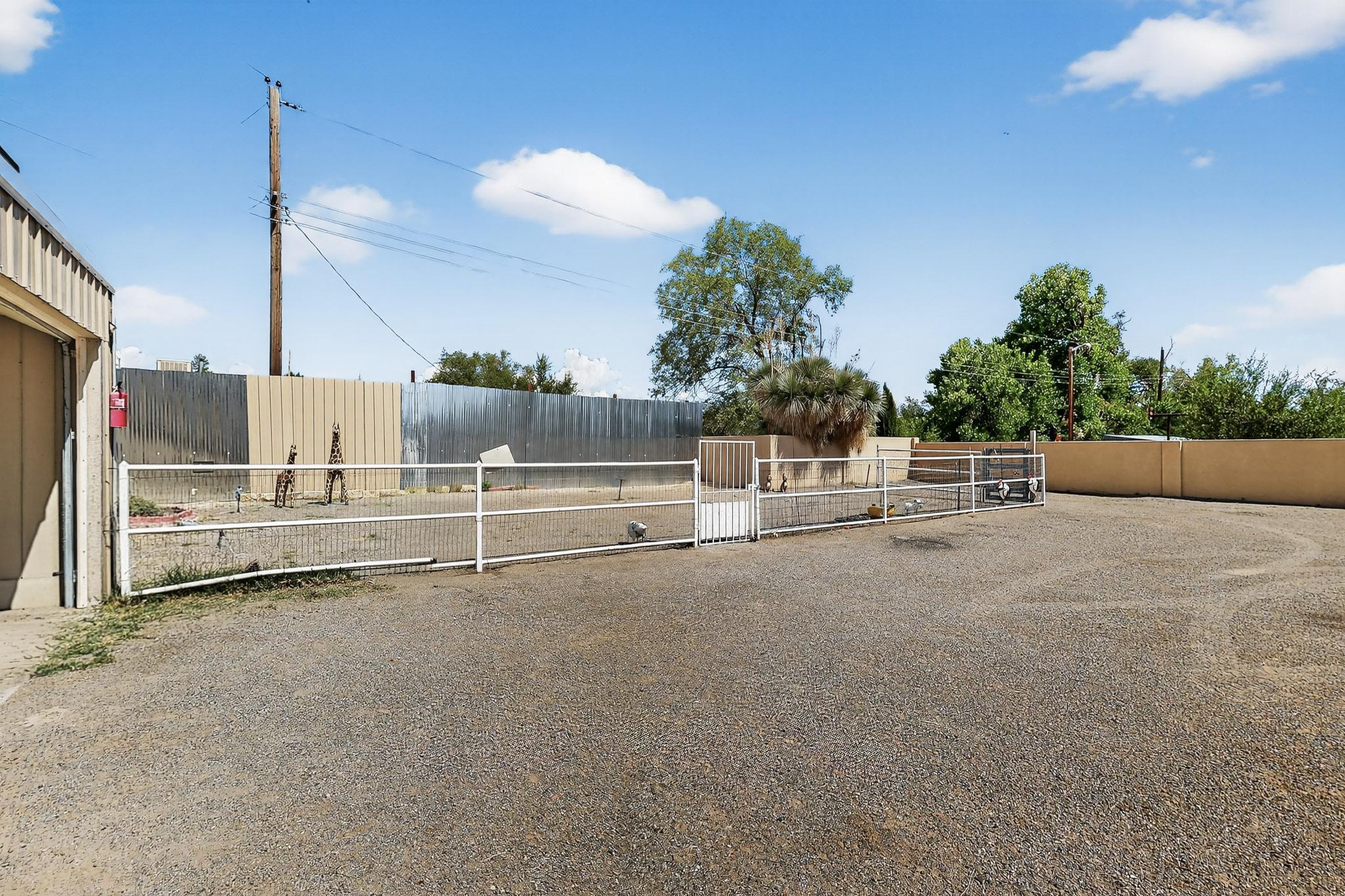 7126 CECILIA Drive SW