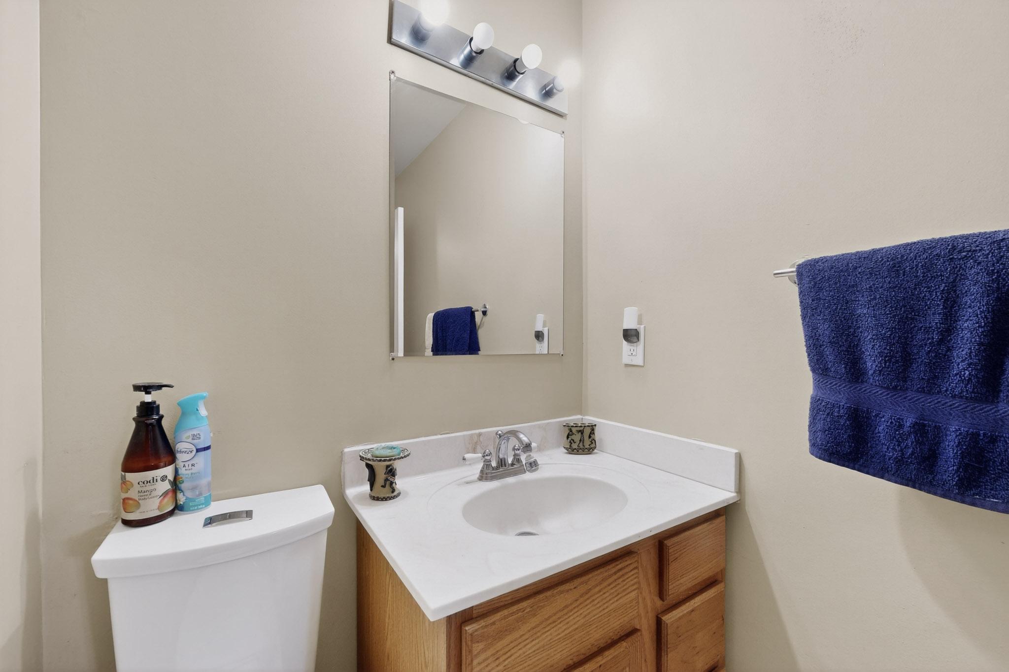 7126 CECILIA Drive SW