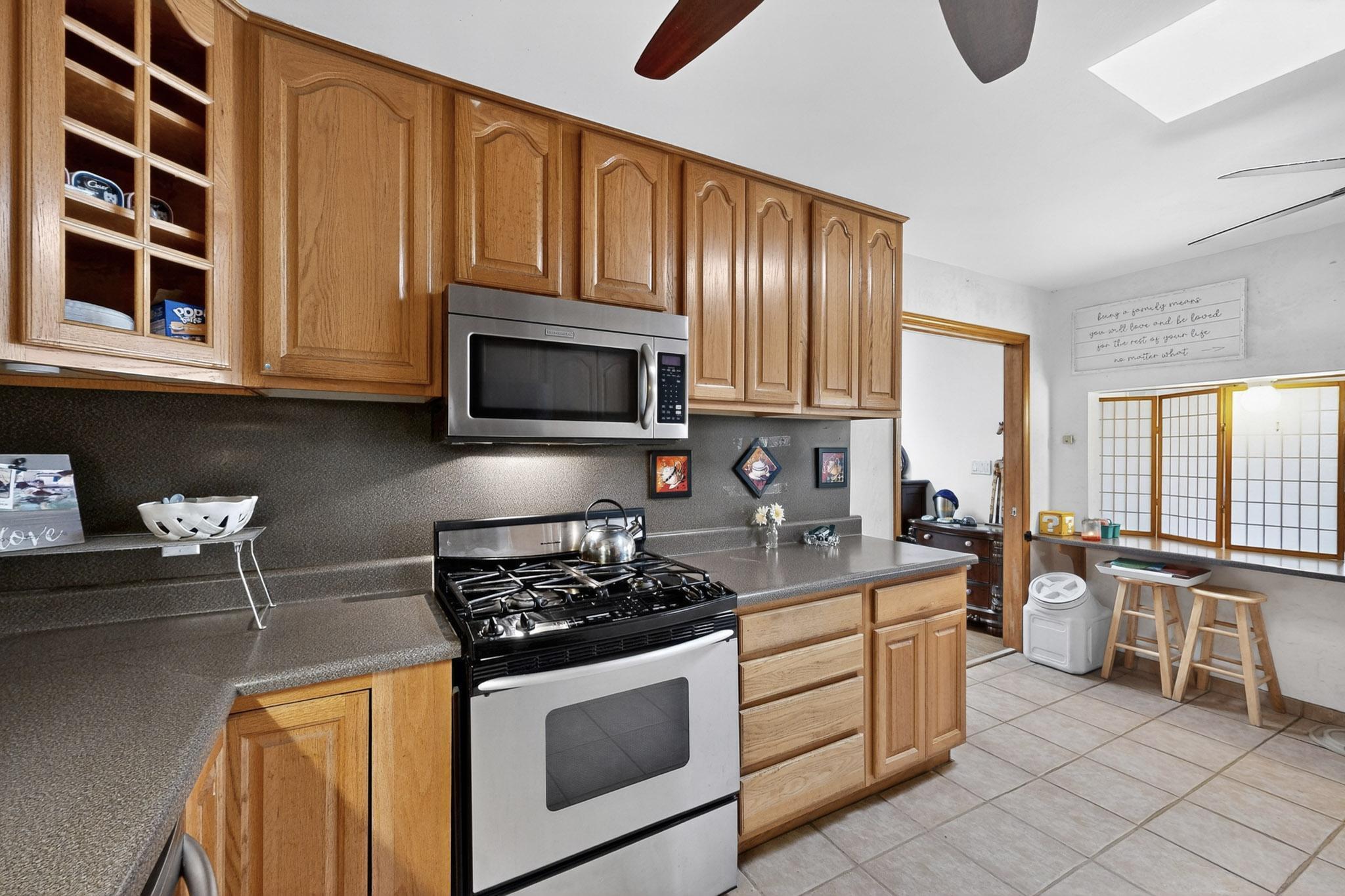 7126 CECILIA Drive SW