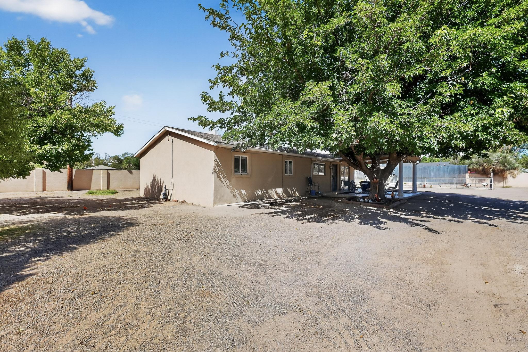 7126 CECILIA Drive SW