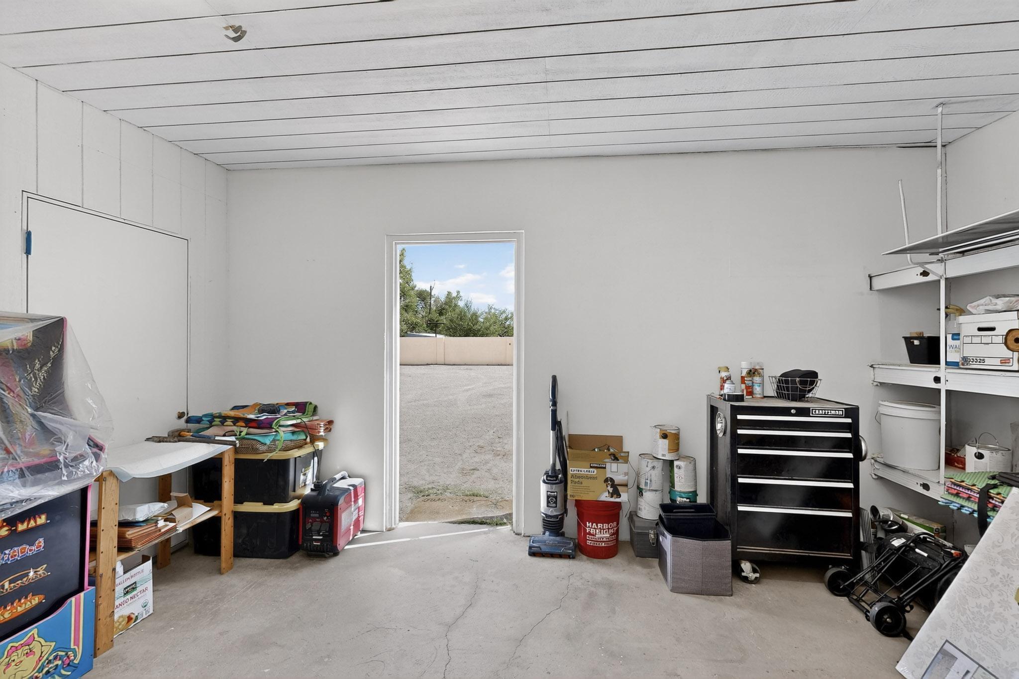 7126 CECILIA Drive SW