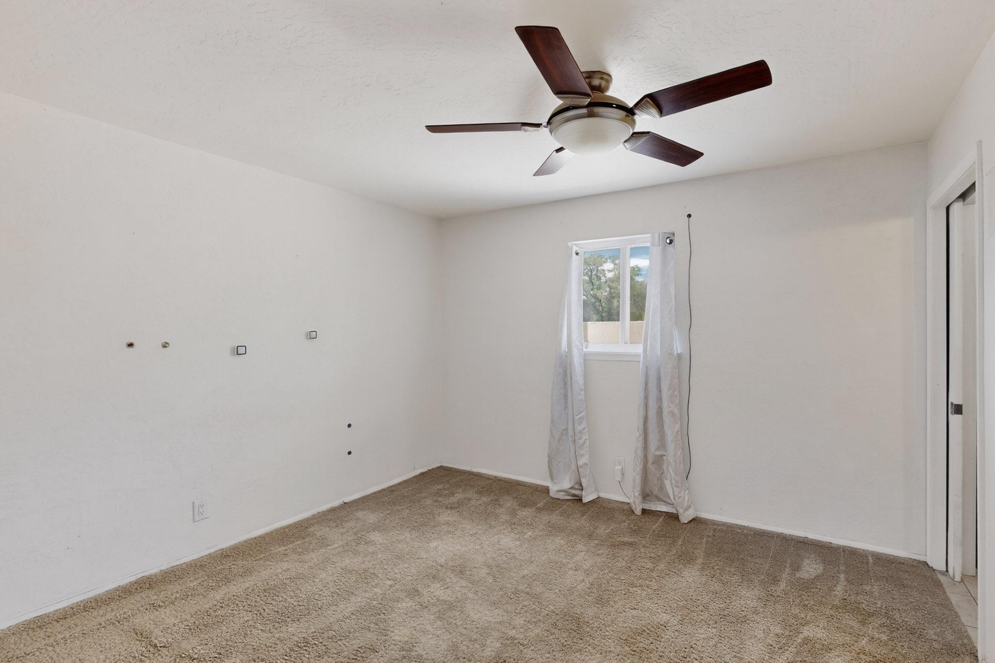 7126 CECILIA Drive SW