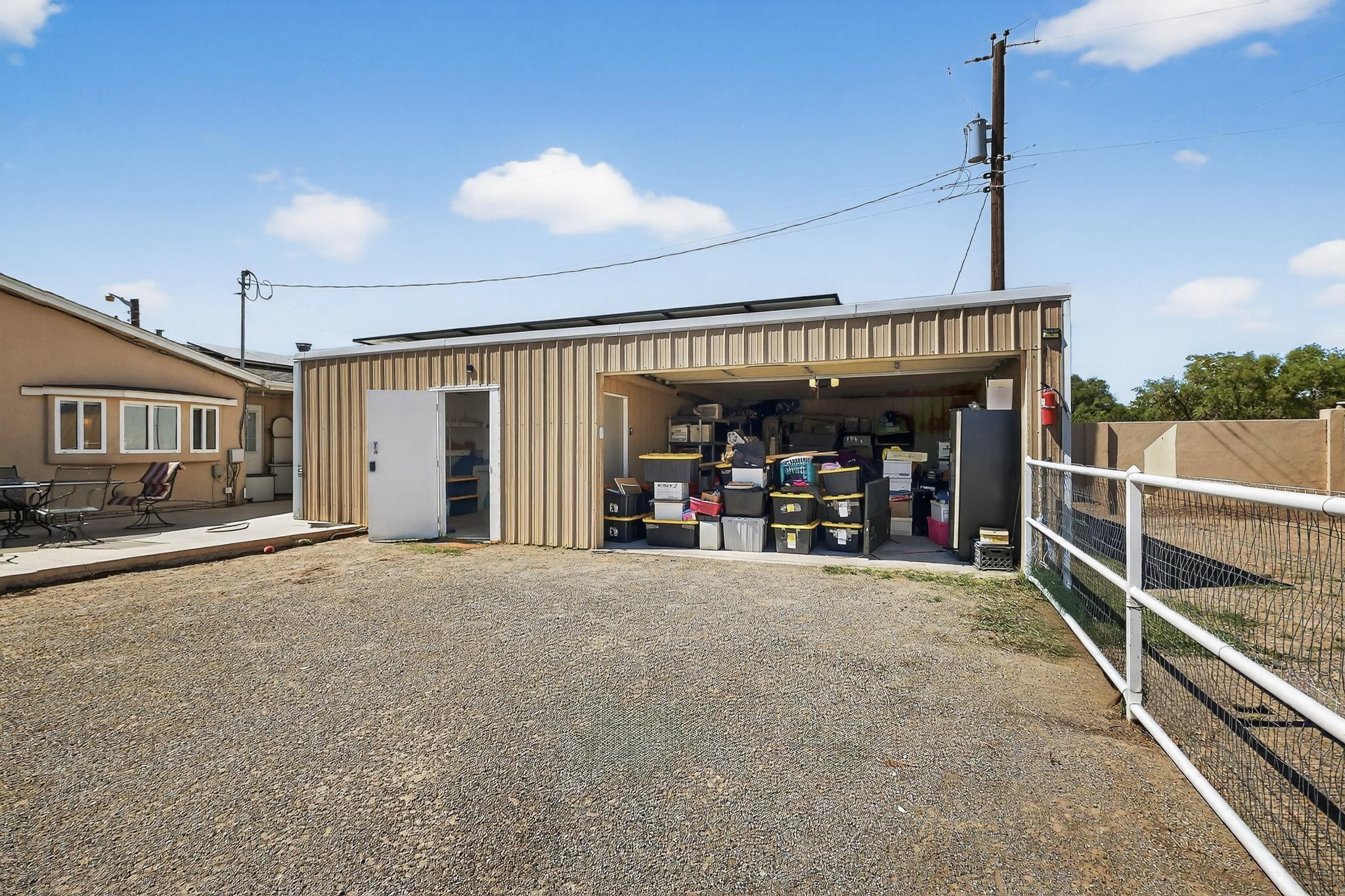 7126 CECILIA Drive SW