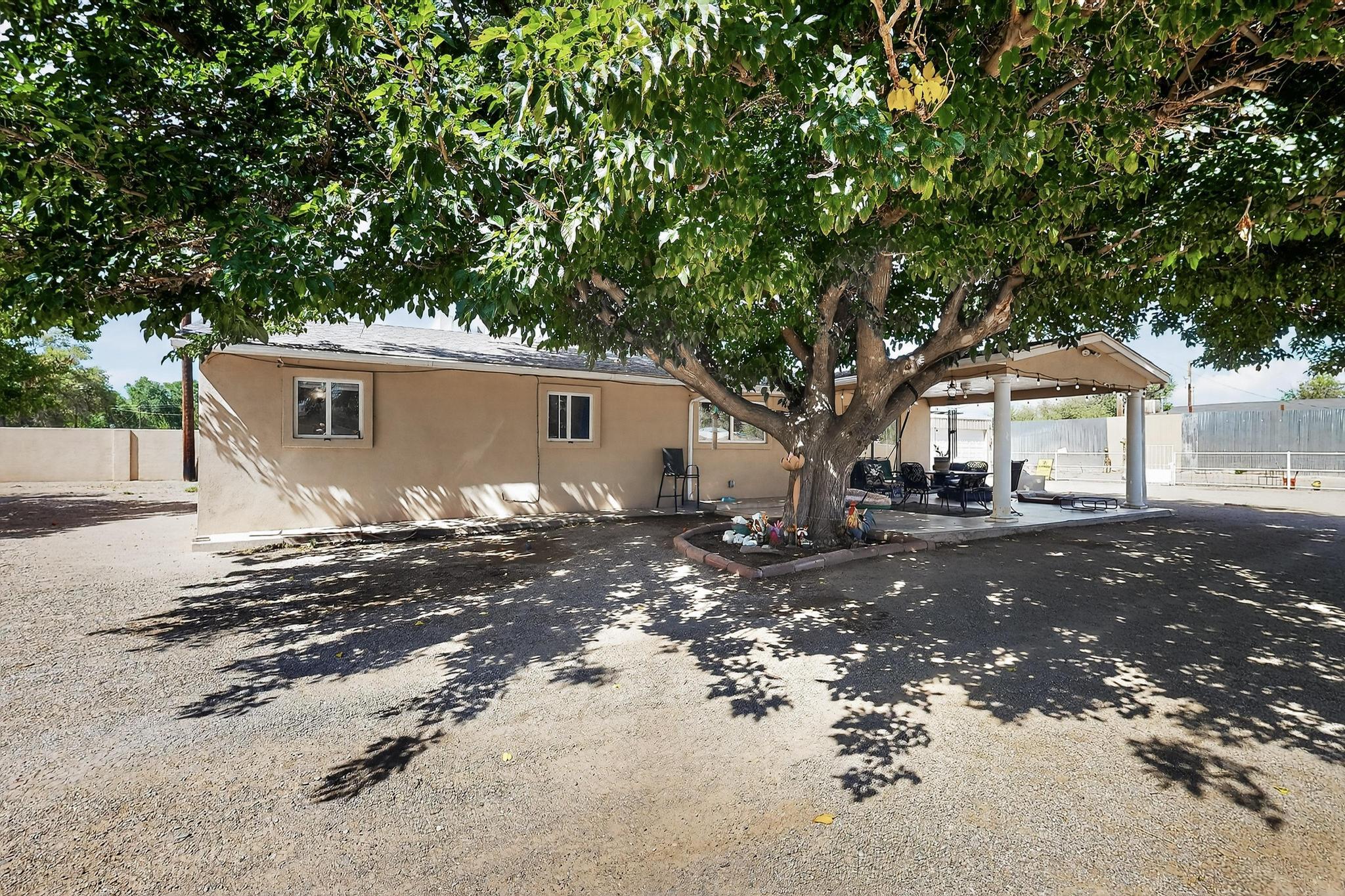 7126 CECILIA Drive SW