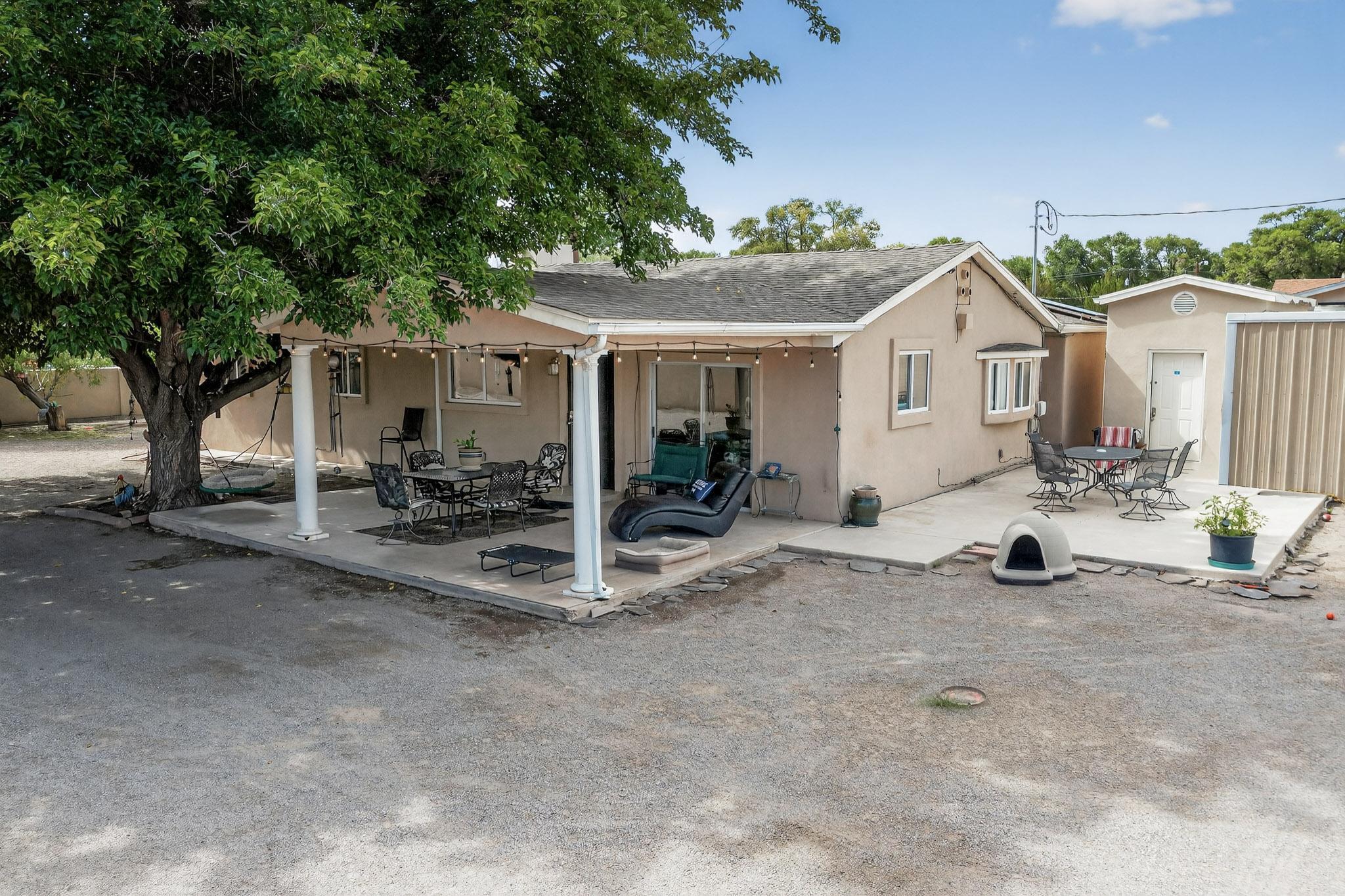 7126 CECILIA Drive SW