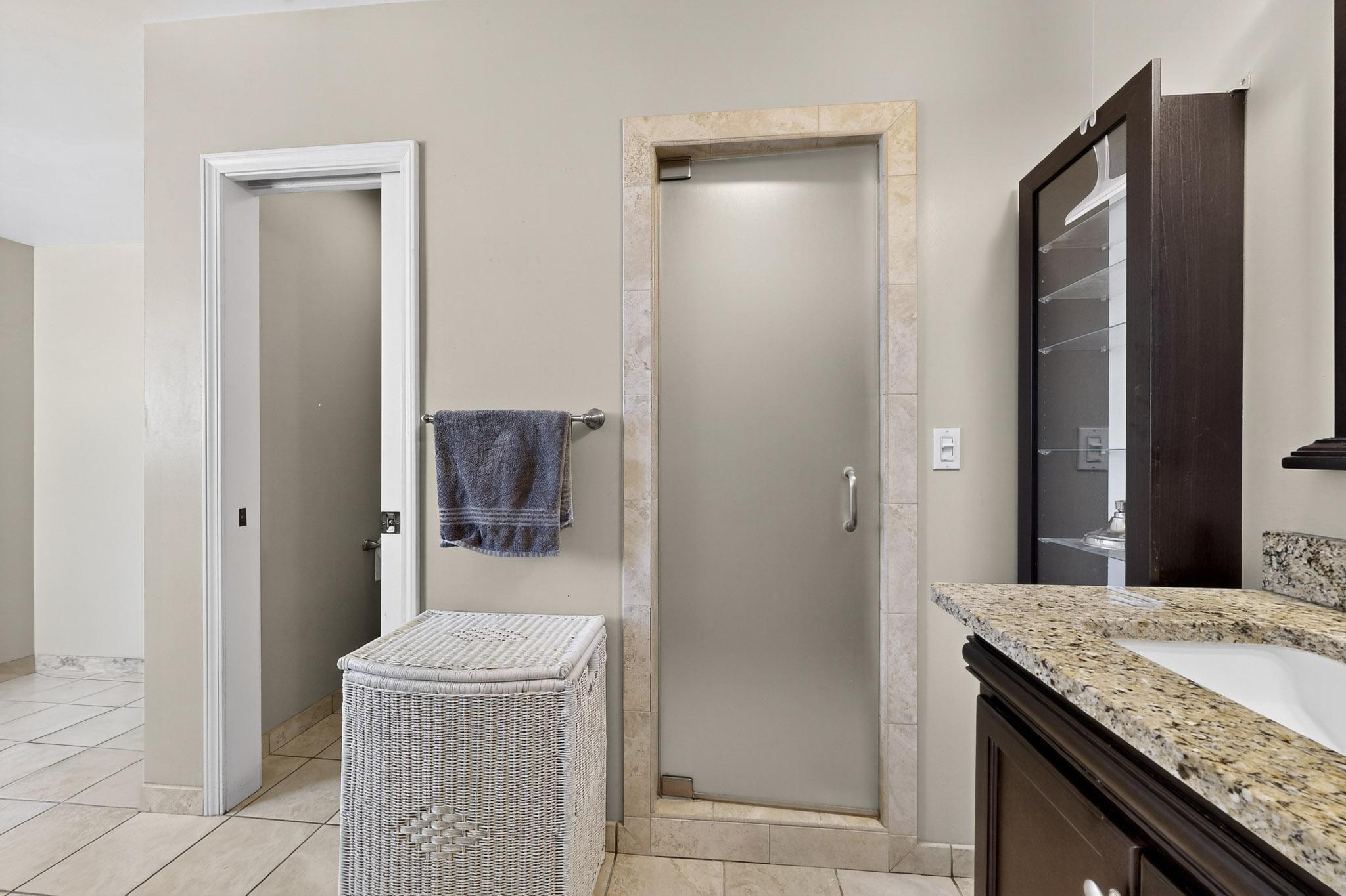 7126 CECILIA Drive SW