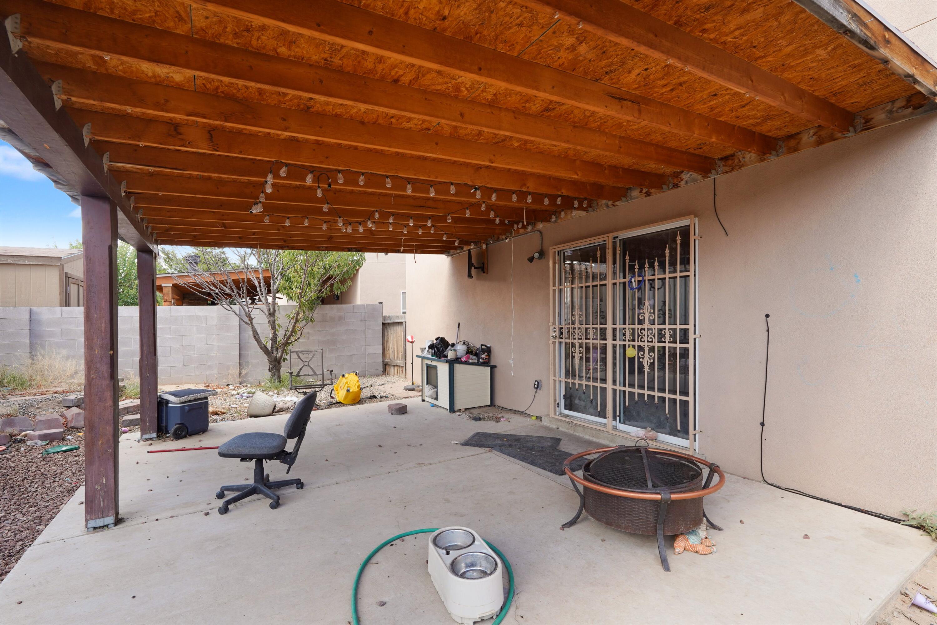527 WHISPER MESA Street SW
