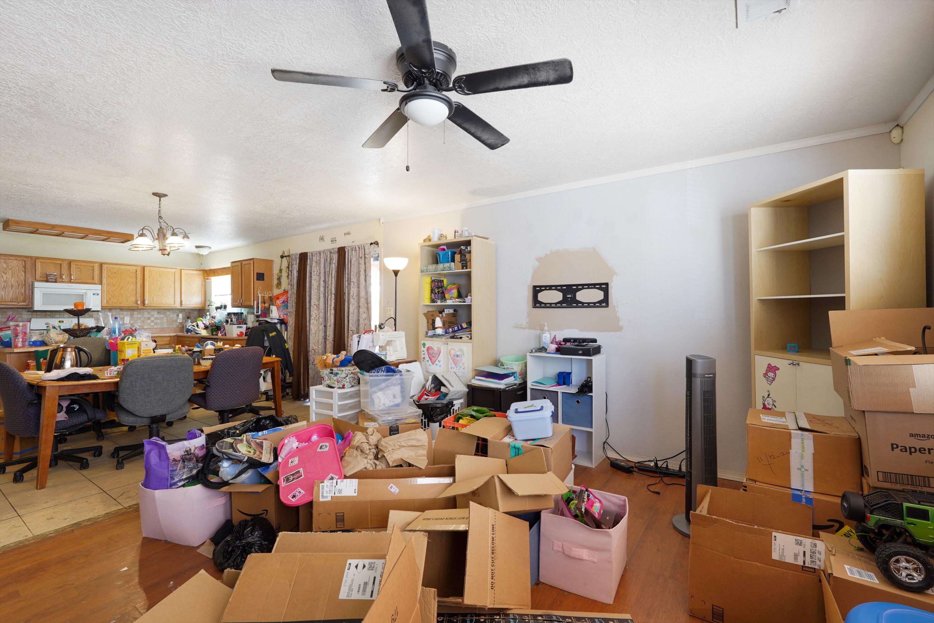 527 WHISPER MESA Street SW