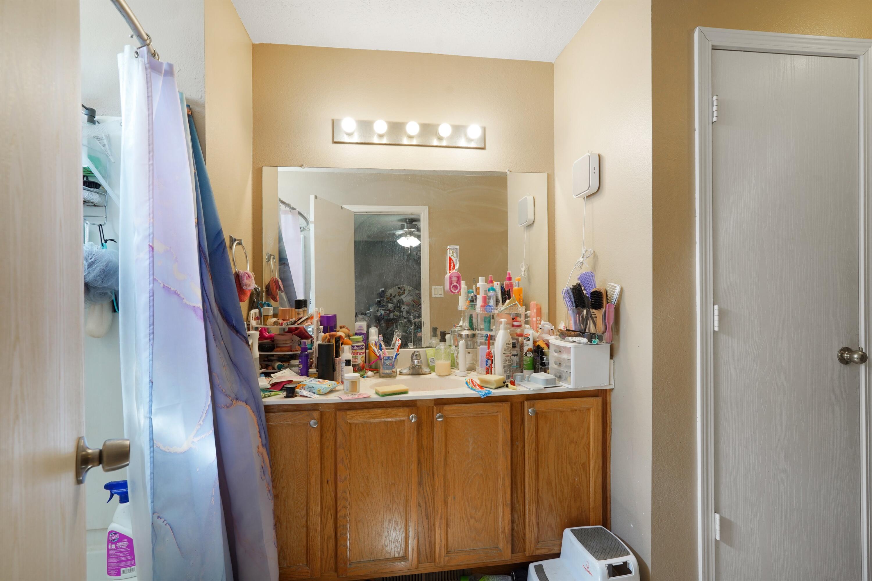 527 WHISPER MESA Street SW