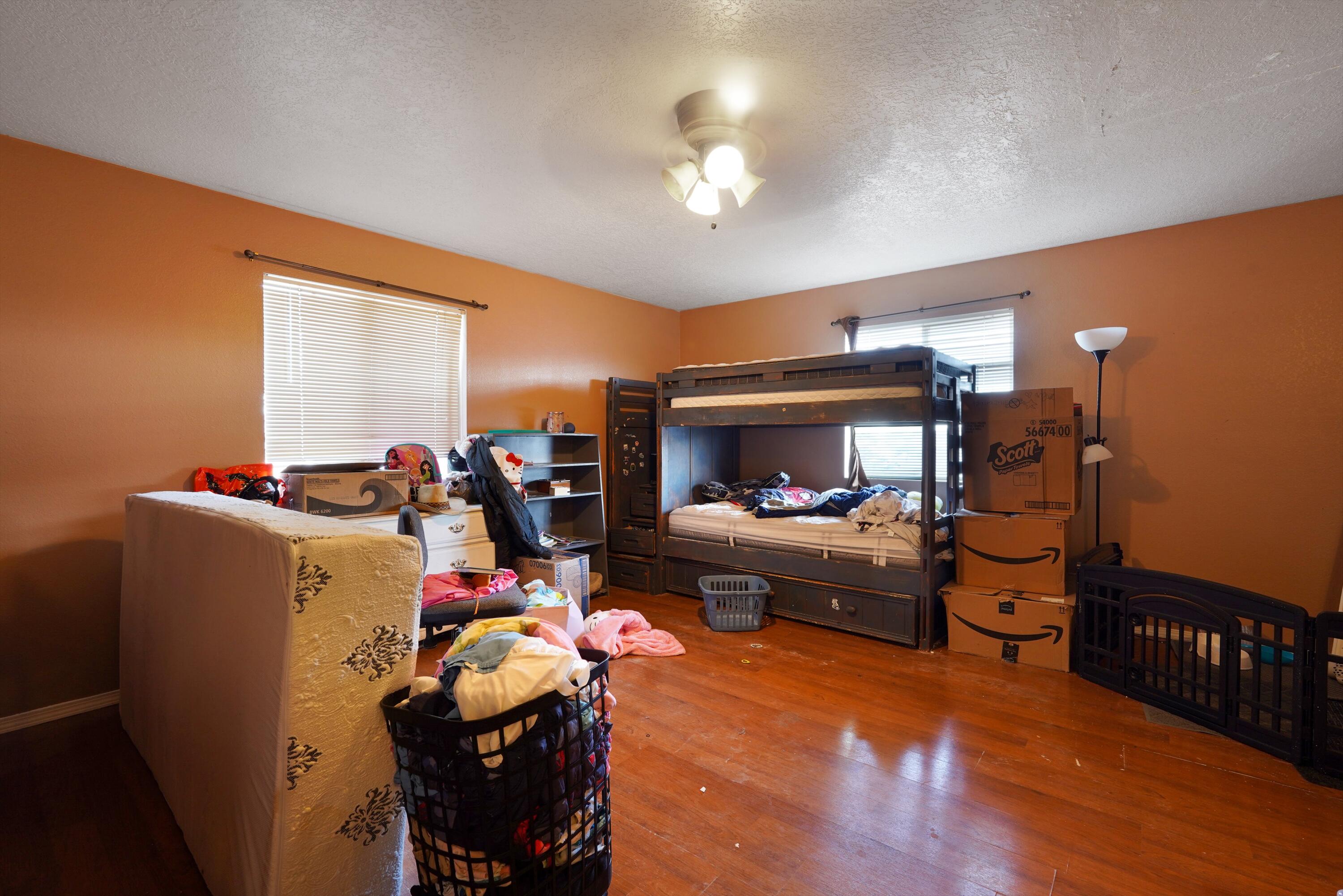 527 WHISPER MESA Street SW