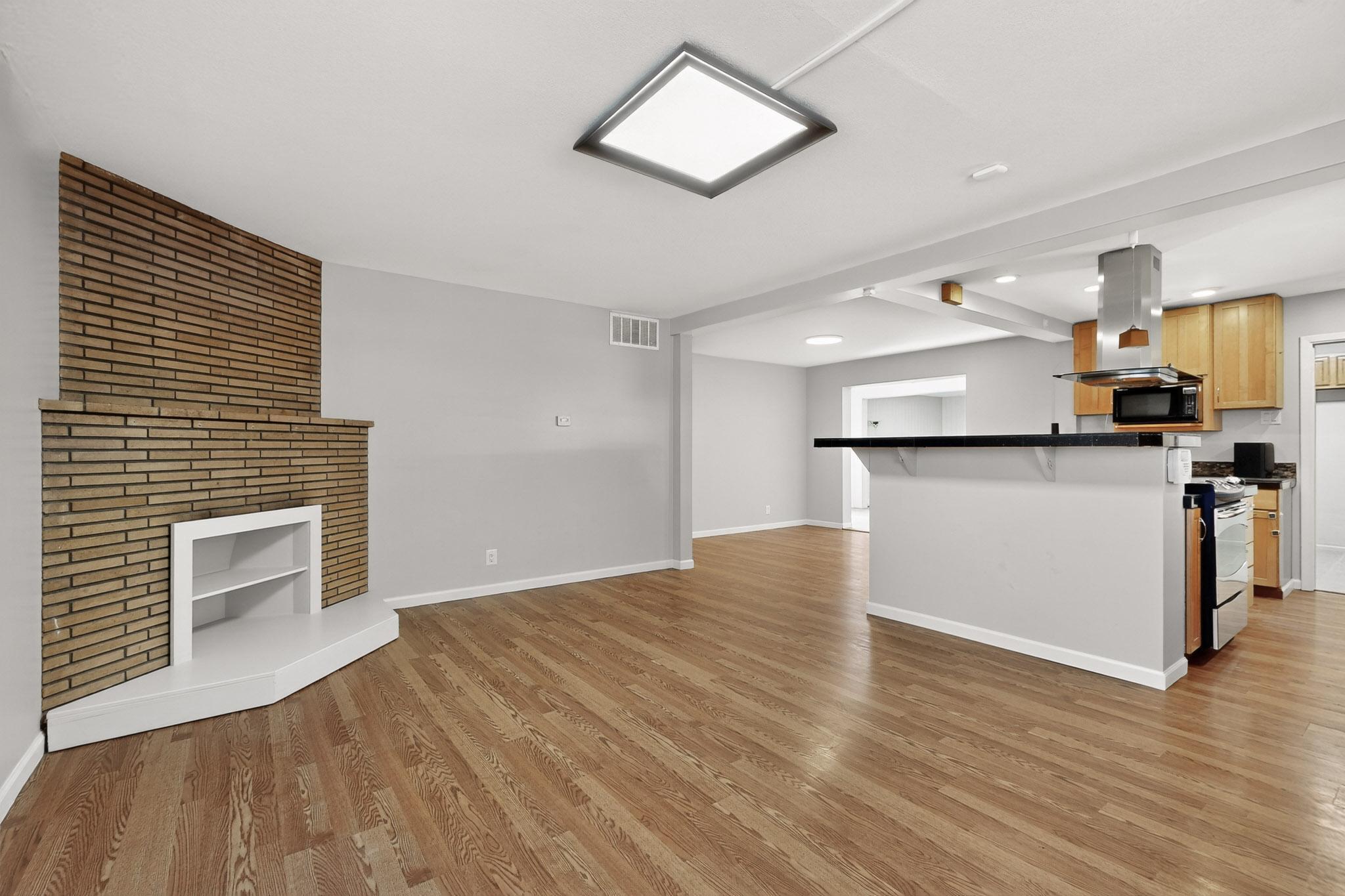 1416 KENTUCKY Street NE