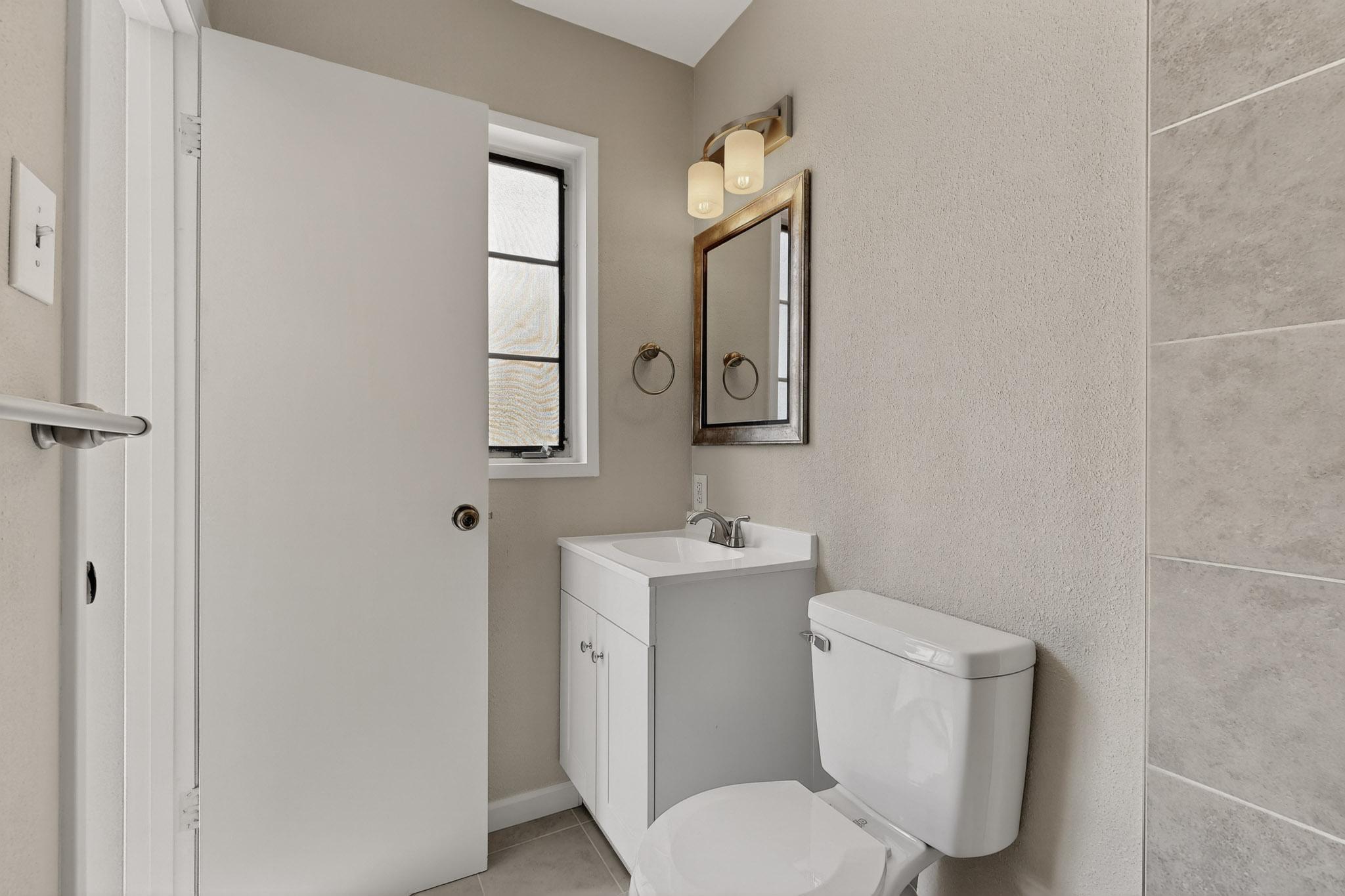 1416 KENTUCKY Street NE