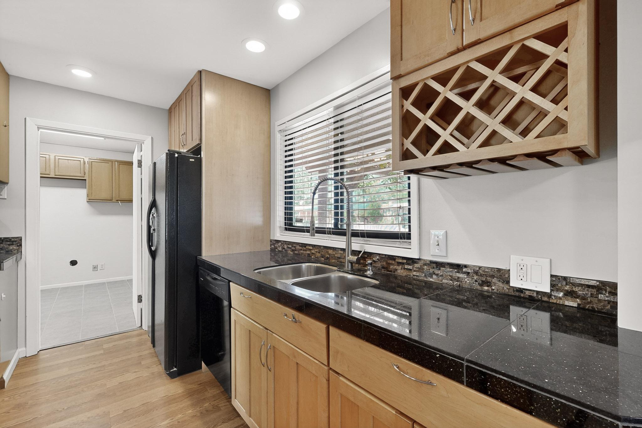 1416 KENTUCKY Street NE