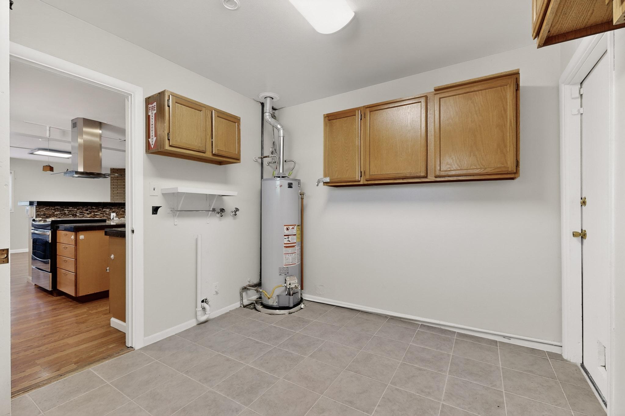 1416 KENTUCKY Street NE