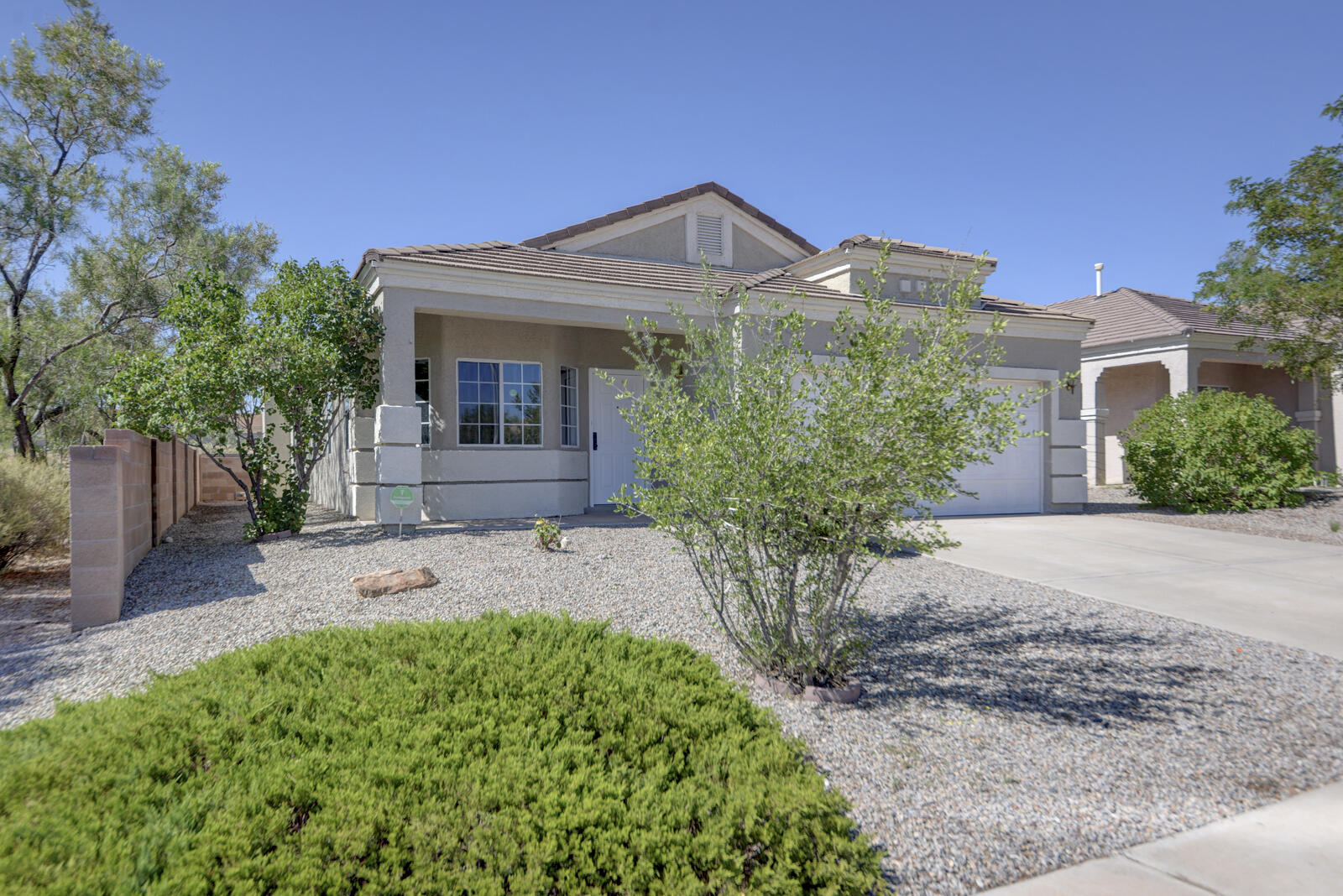 7116 HUSKY Drive NE