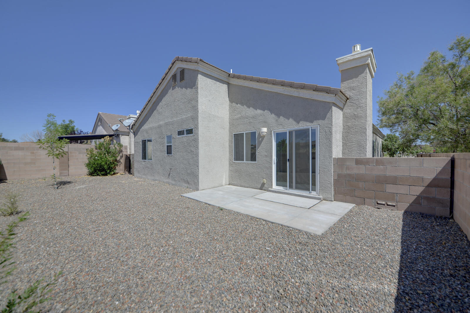 7116 HUSKY Drive NE