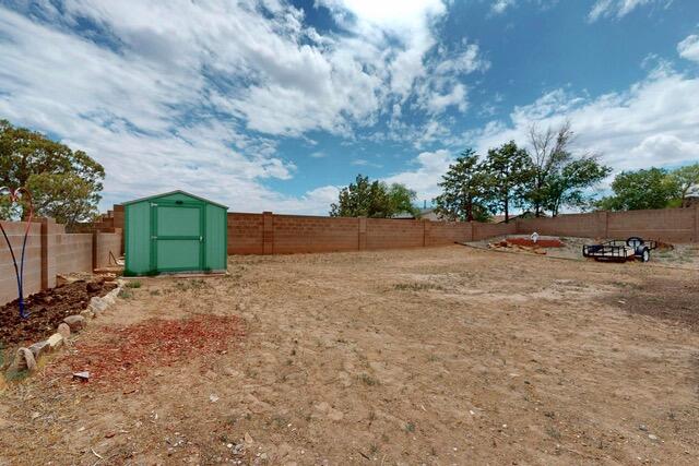 6496 GAMBEL QUAIL Road NE