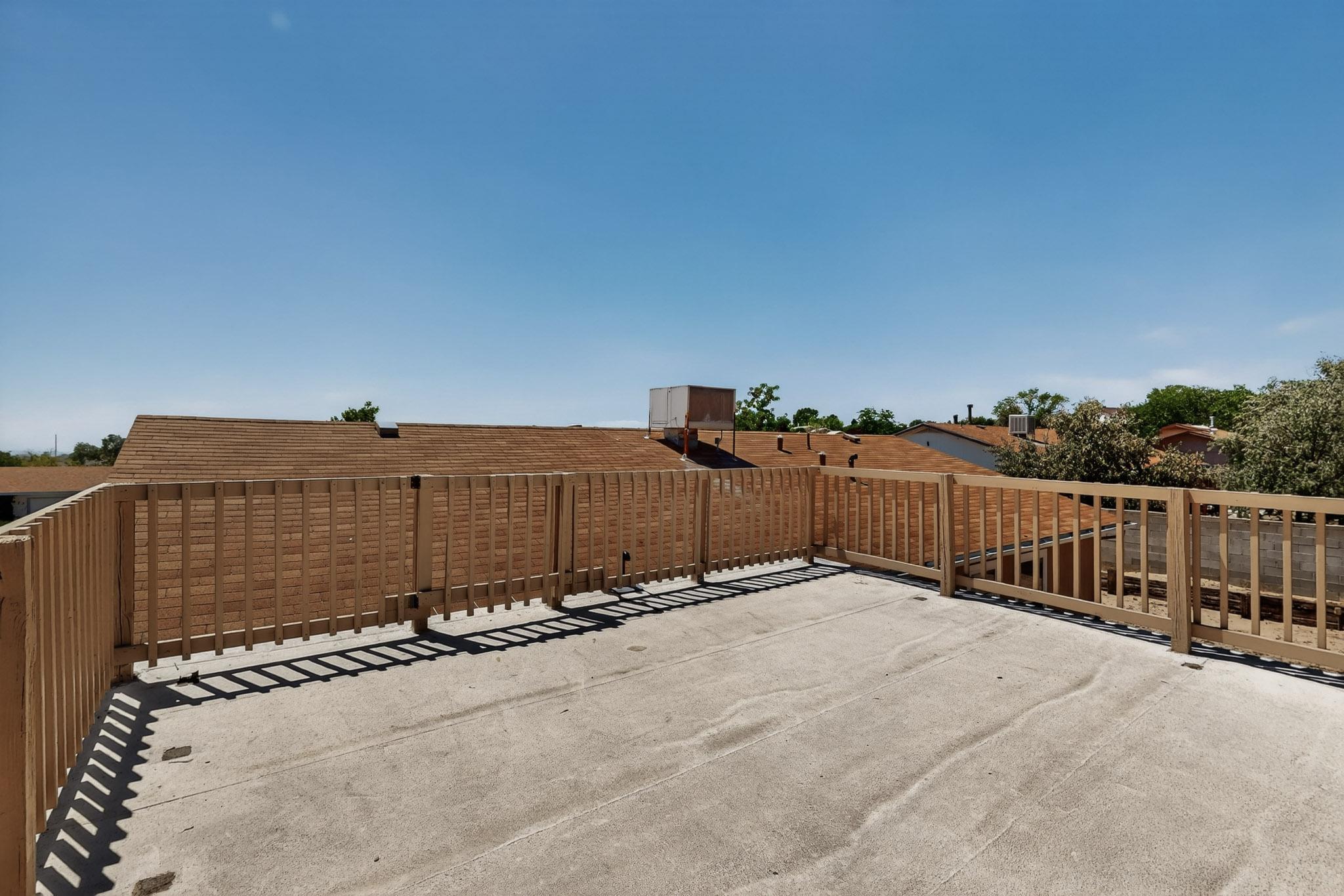 644 HOOD Road SE