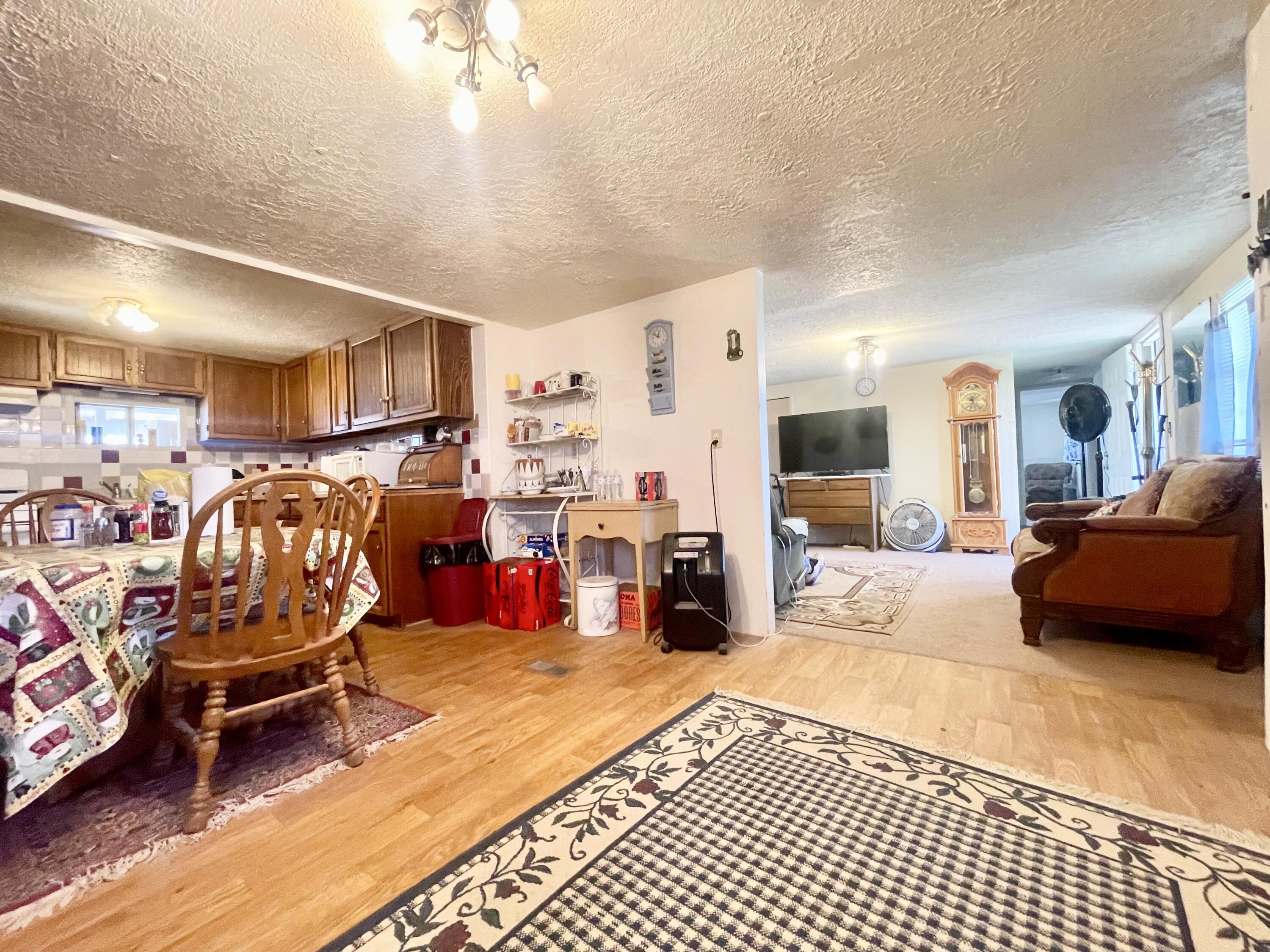 61 SORREL Avenue
