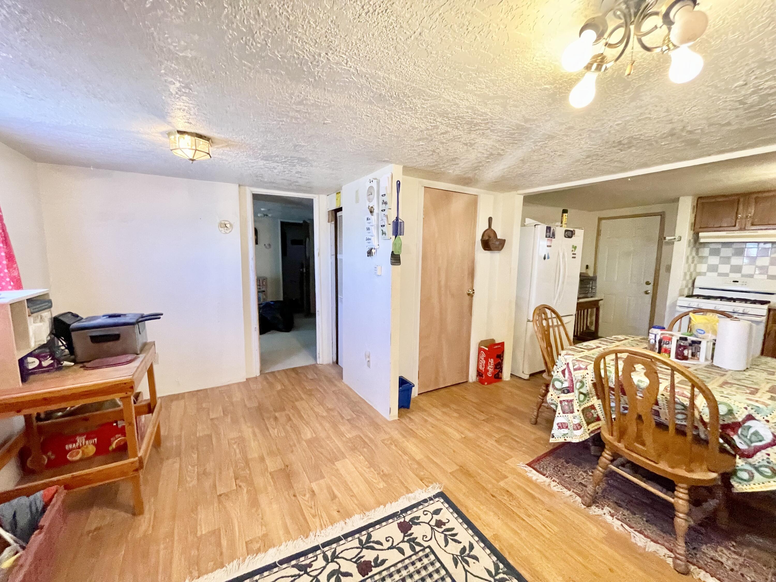 61 SORREL Avenue