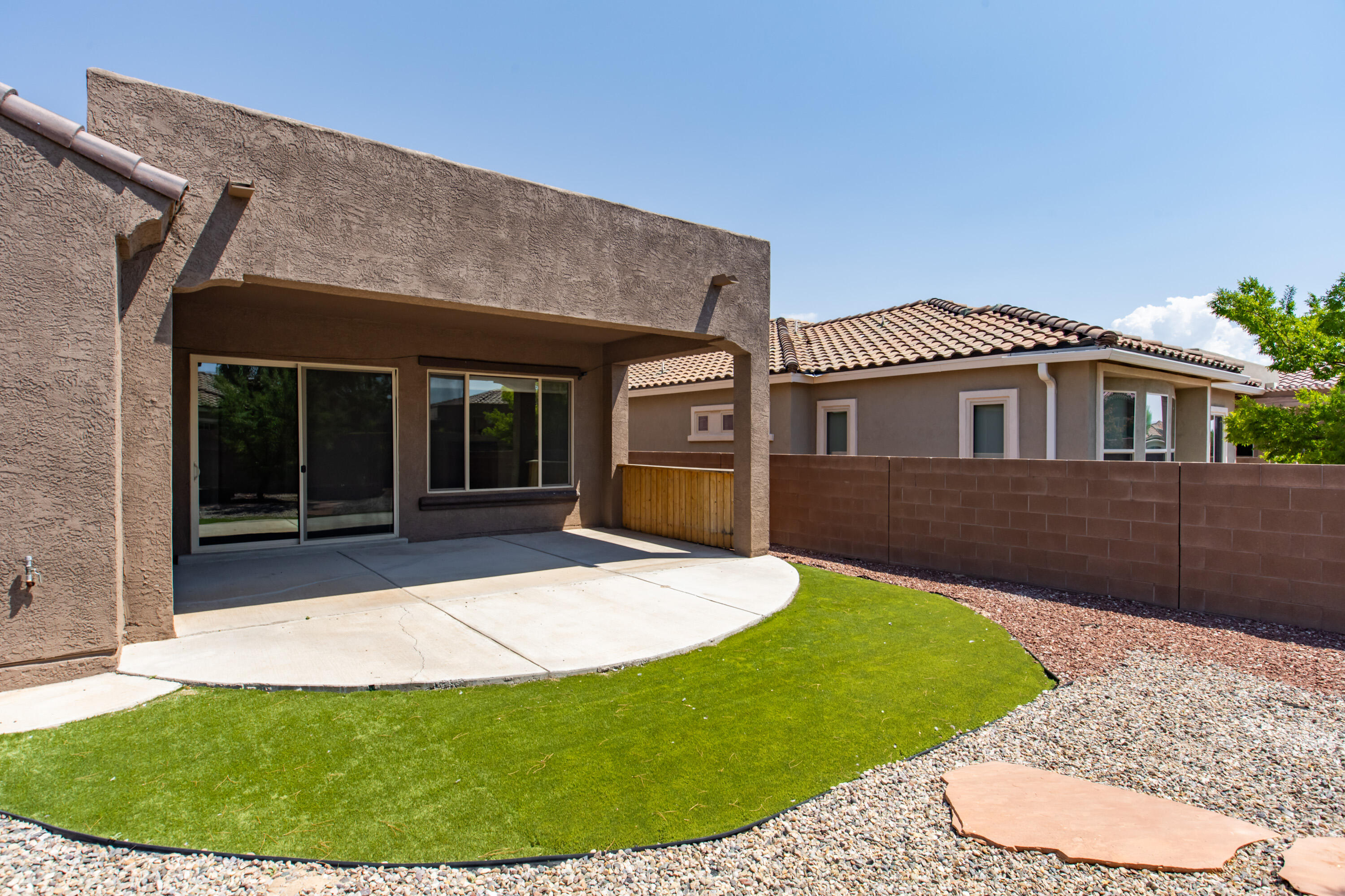 2220 CEBOLLA CREEK Way NW