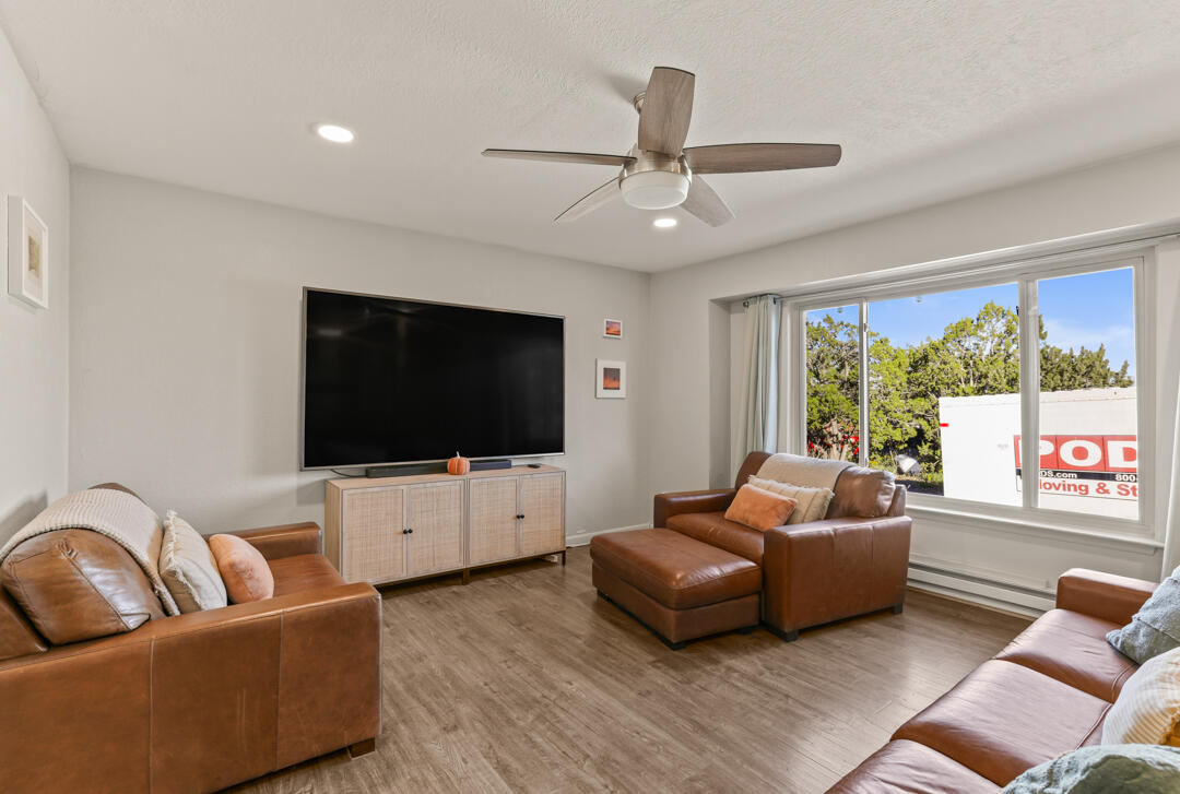4 David Court