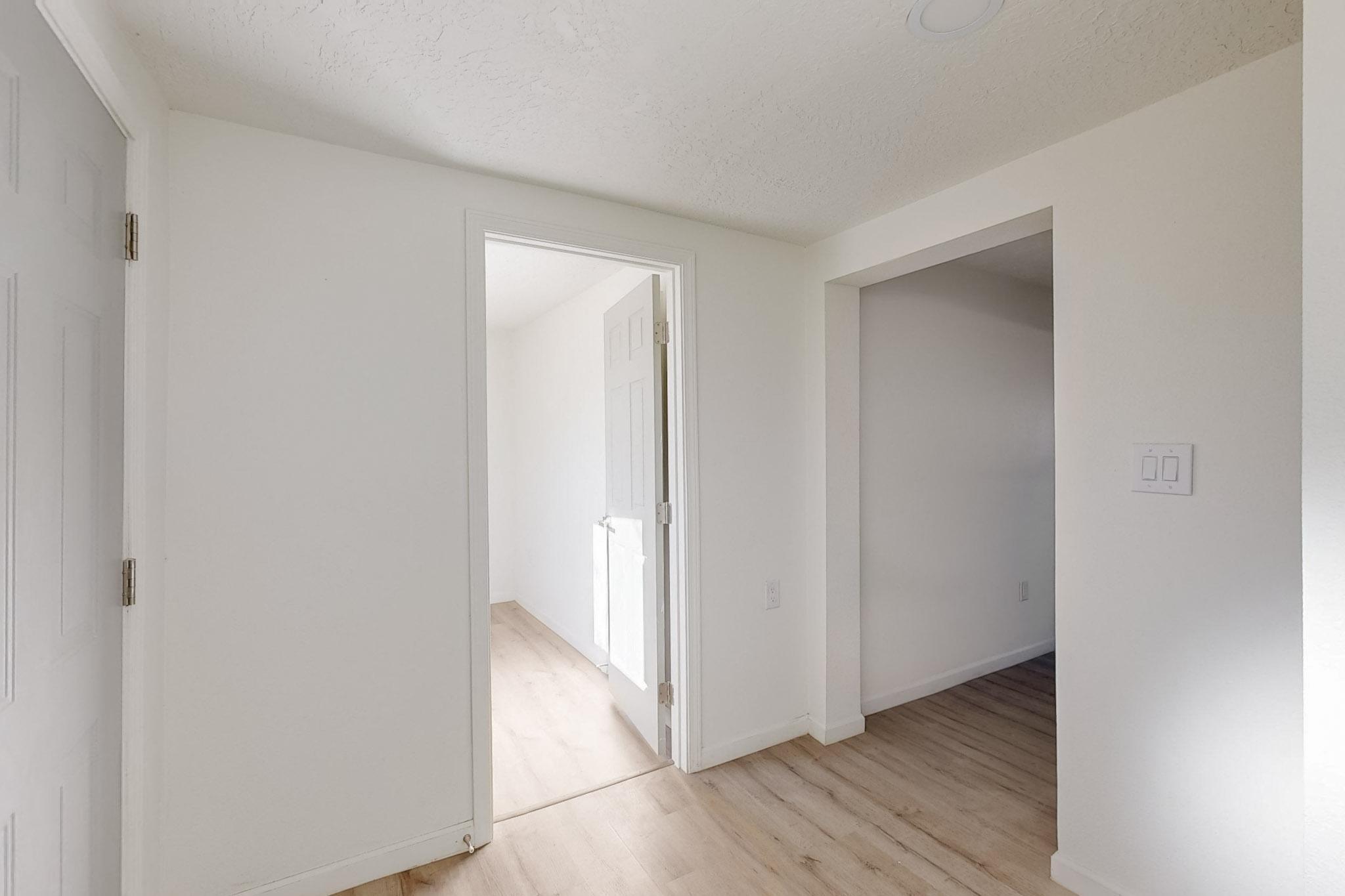 902 PALO DURO Avenue NW