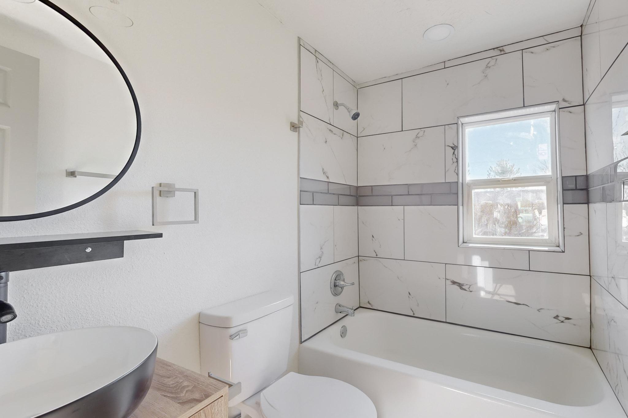 902 PALO DURO Avenue NW