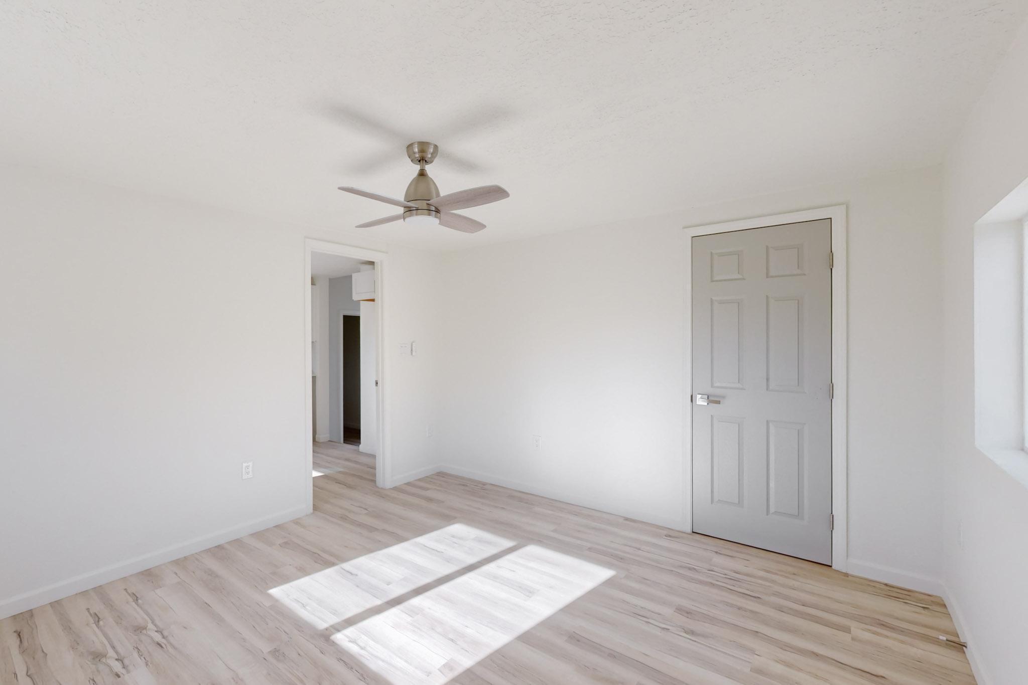 902 PALO DURO Avenue NW