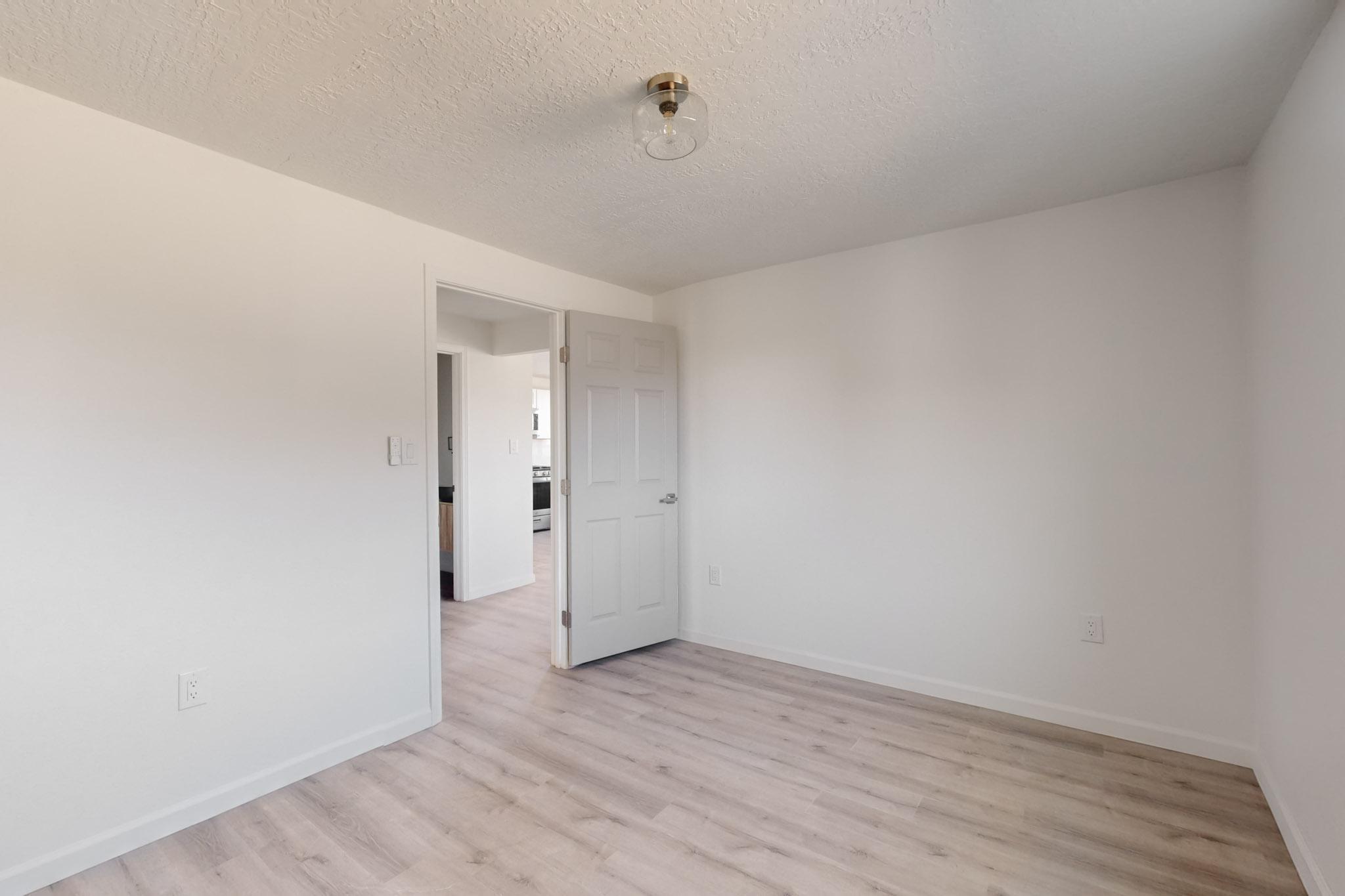 902 PALO DURO Avenue NW