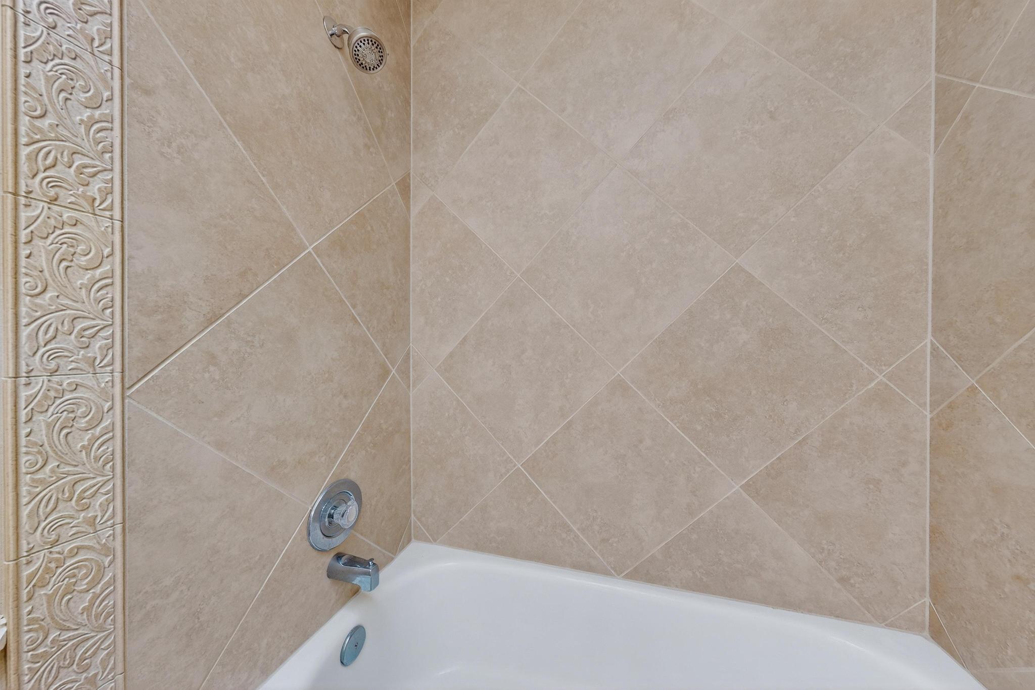 9232 JILL PATRICIA Street NW