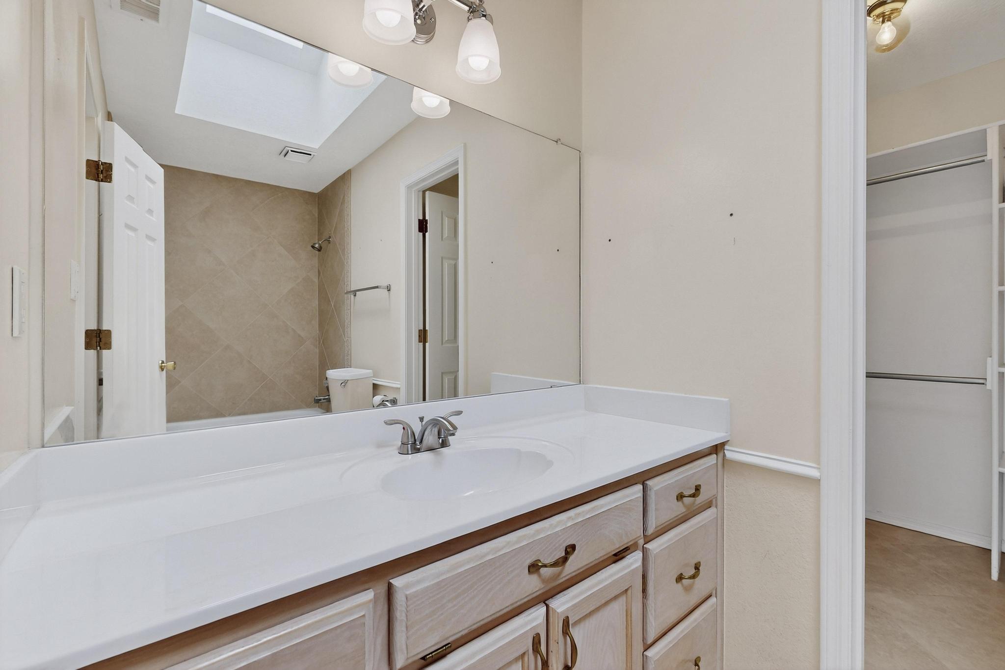 9232 JILL PATRICIA Street NW