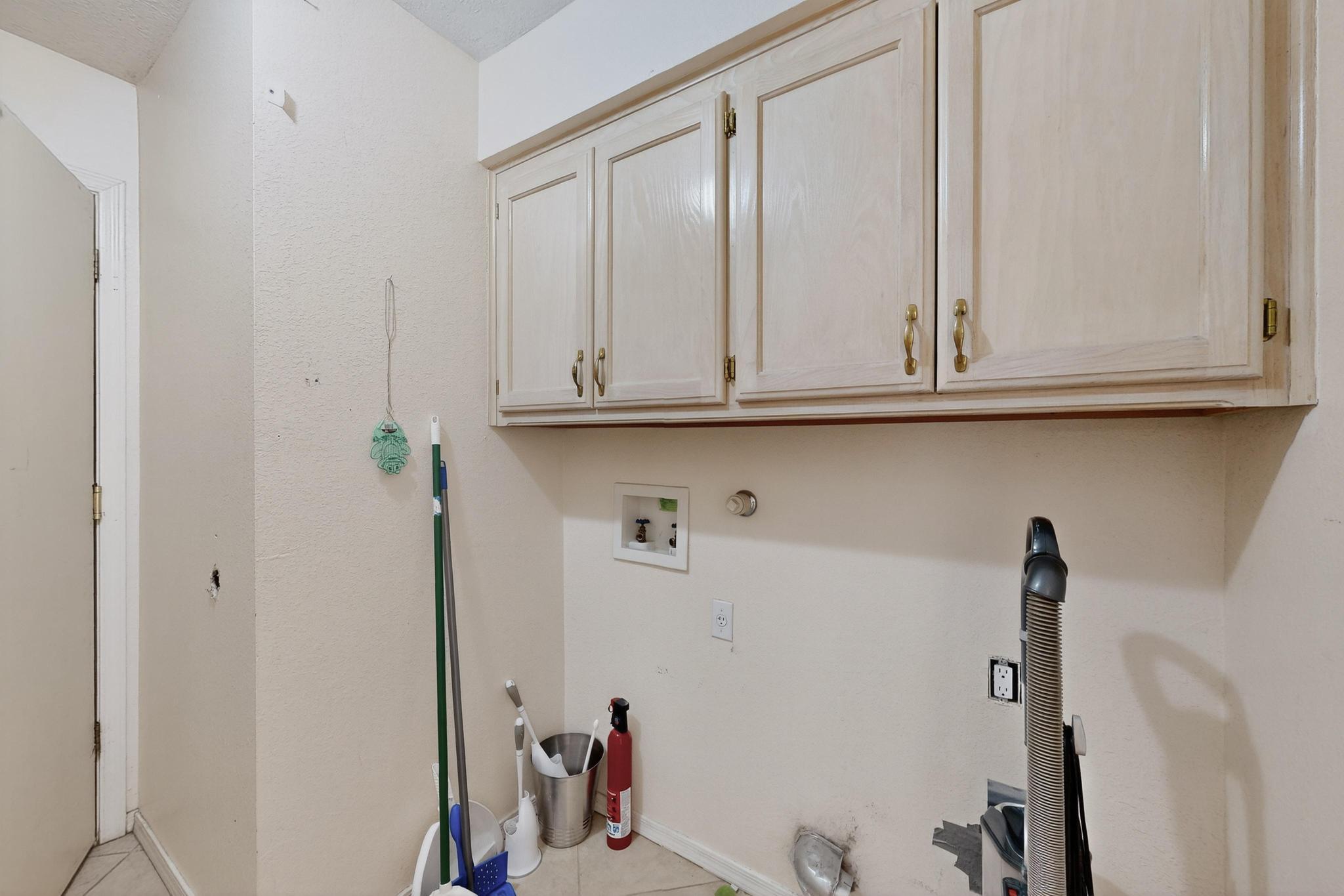 9232 JILL PATRICIA Street NW