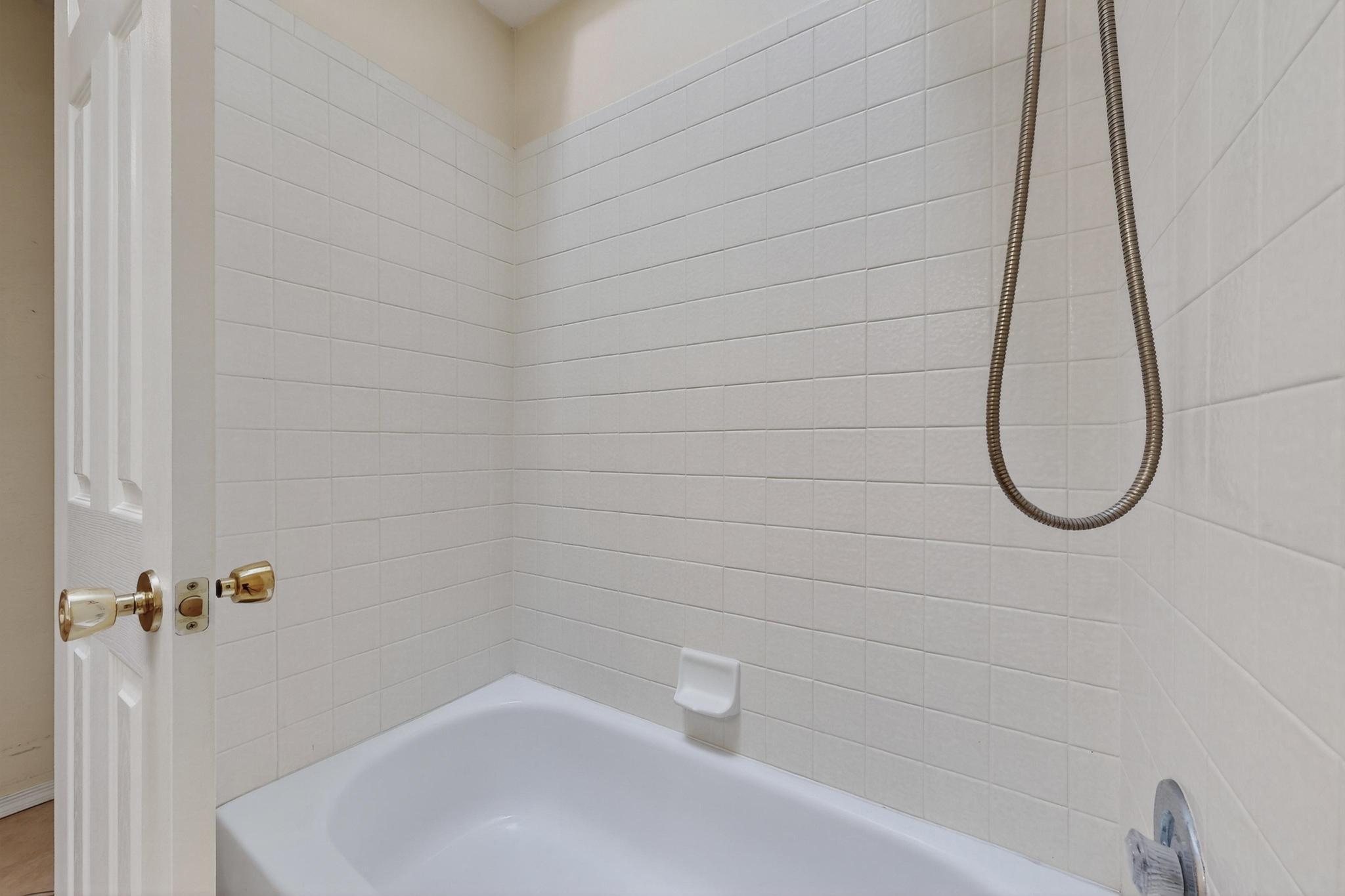 9232 JILL PATRICIA Street NW