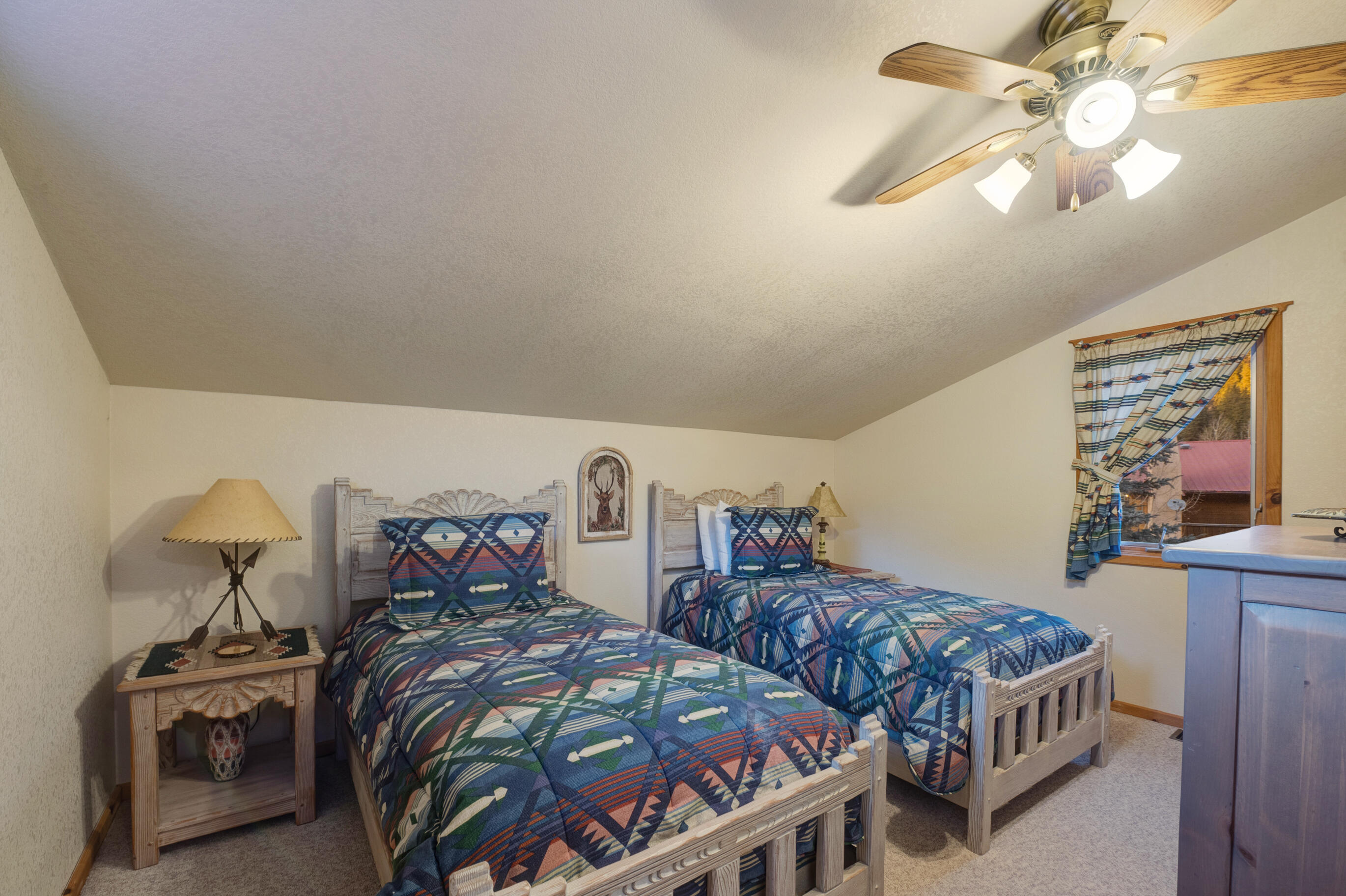 610 Claim Jumper Street