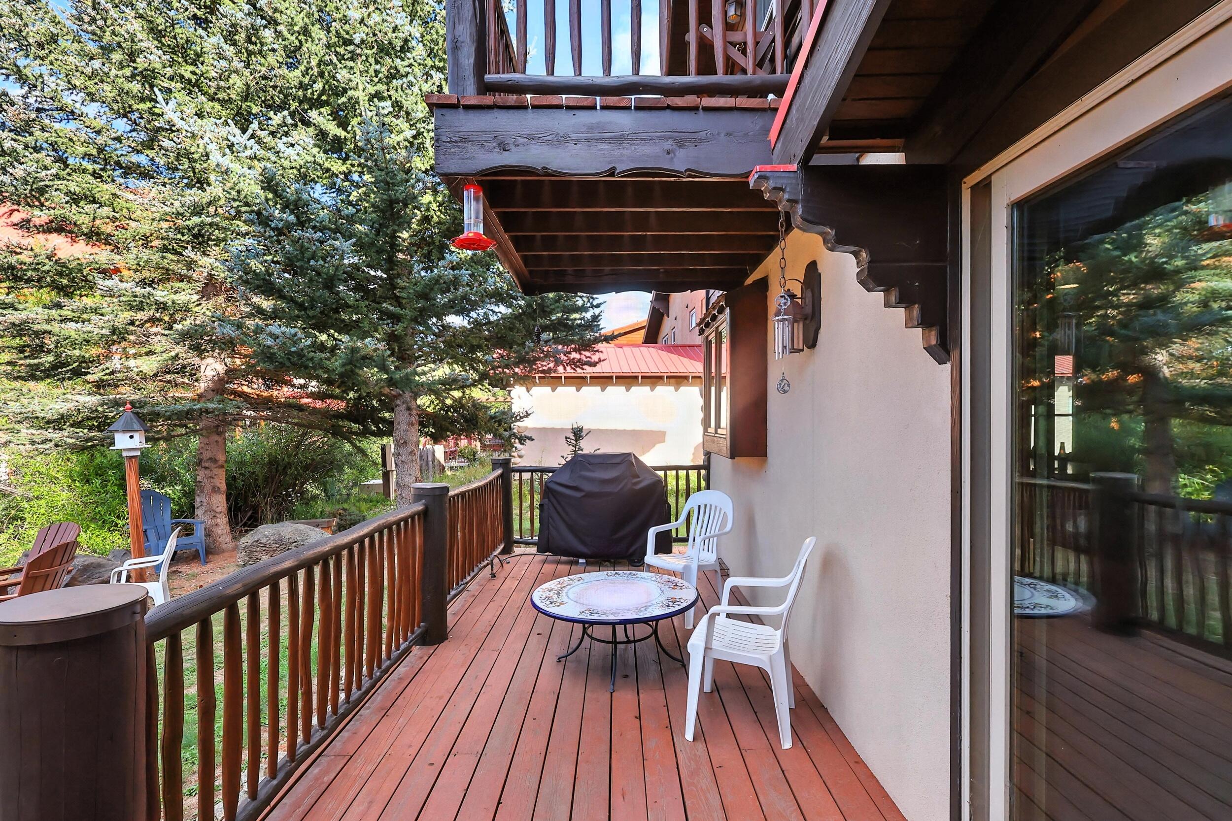 610 Claim Jumper Street